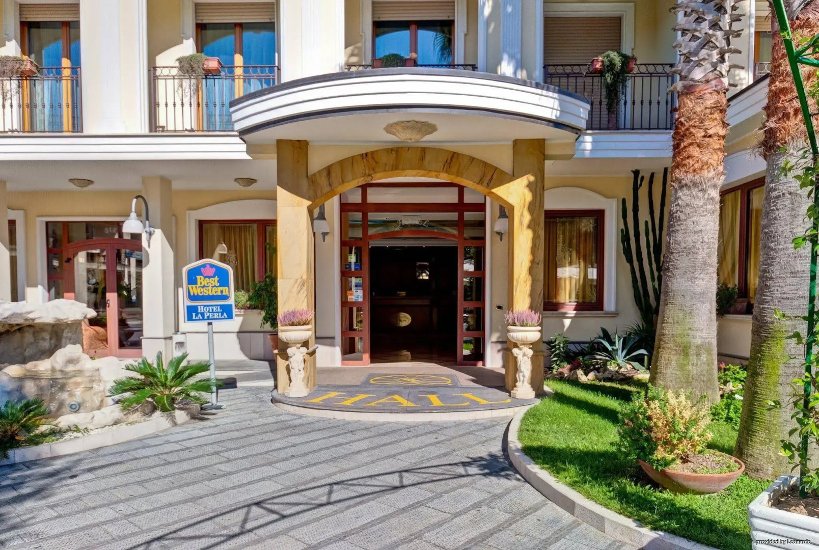 Best Western Hotel La Perla