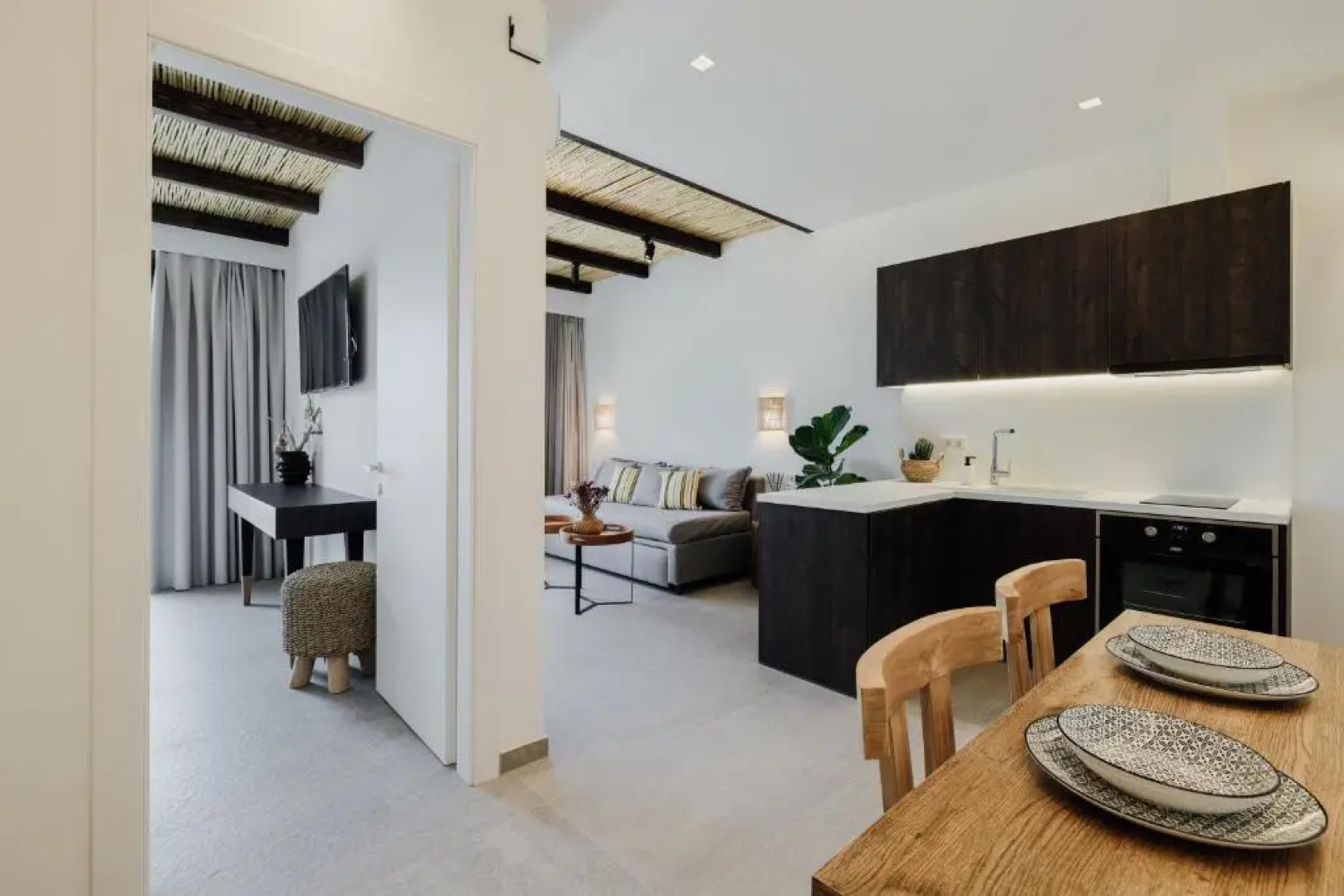 Suite Homes - Fine Living