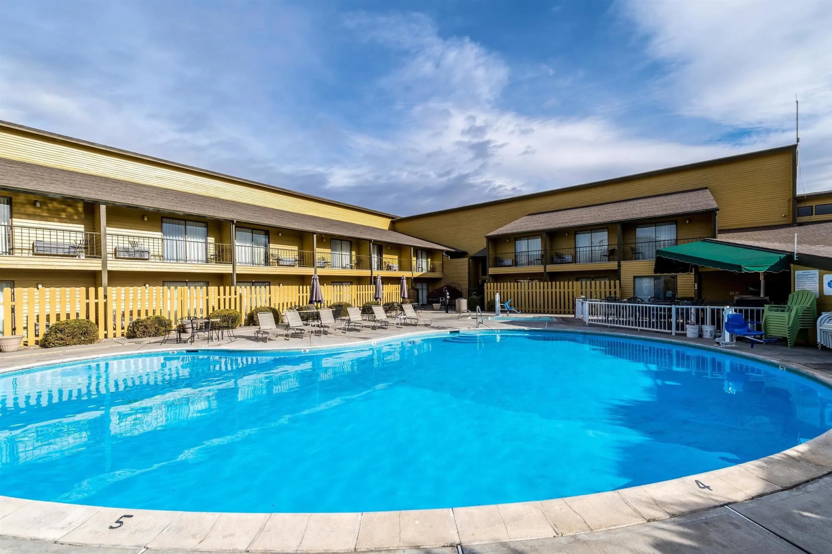 SureStay Hotel by Best Western Wenatchee
