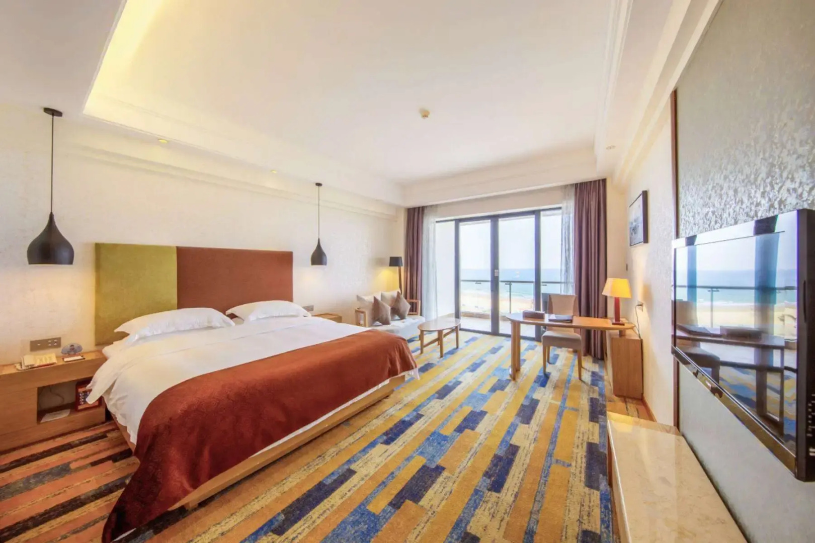 Days Hotel Suites by Wyndham Yangjiang