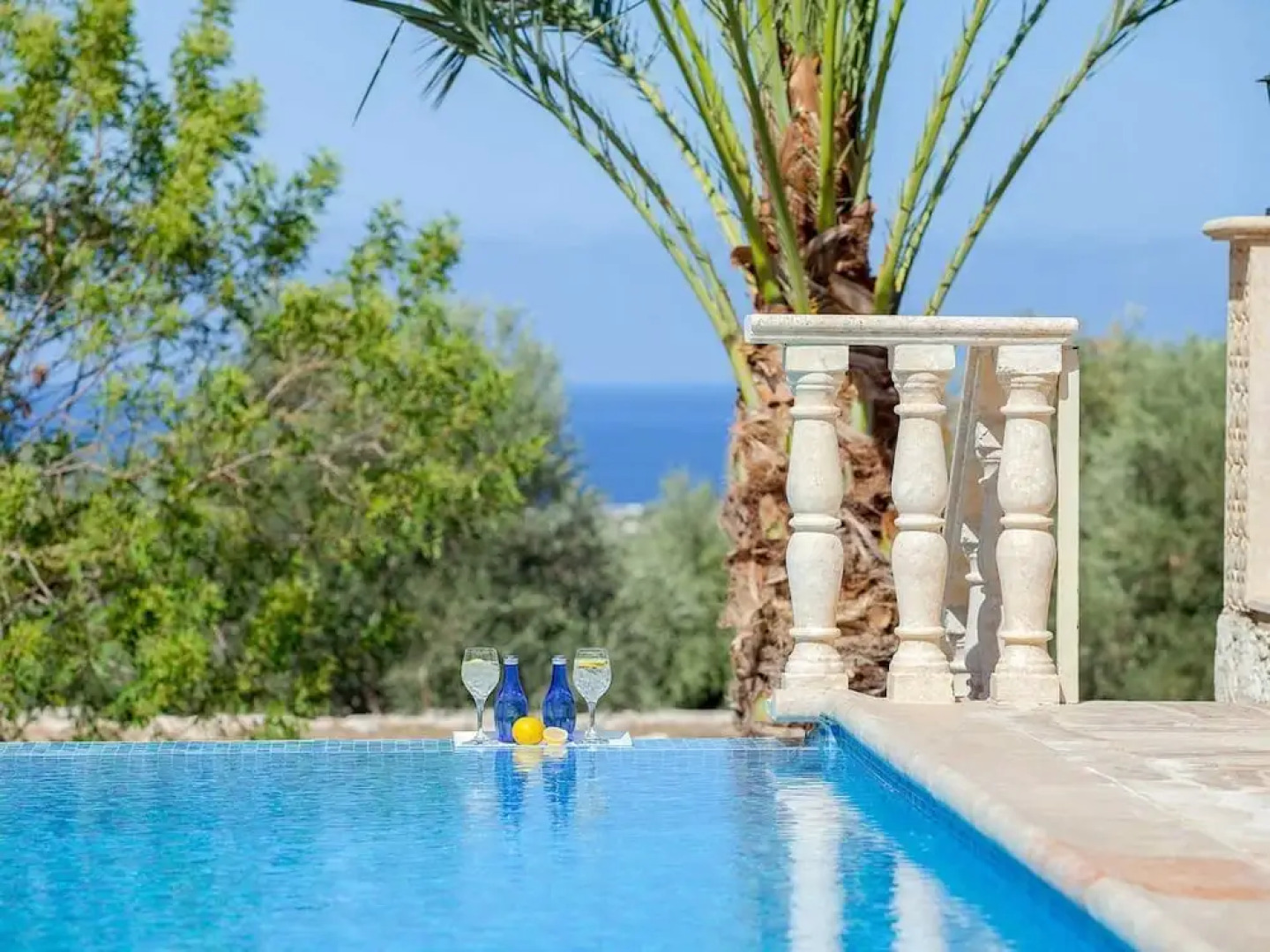Twin Palms - Exclusive Luxury Villa Near Latchi