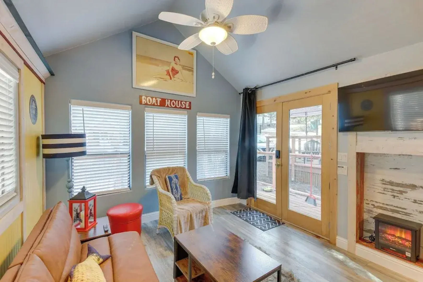 Cozy Lake Almanor Cabin, Outdoor Adventures Galore