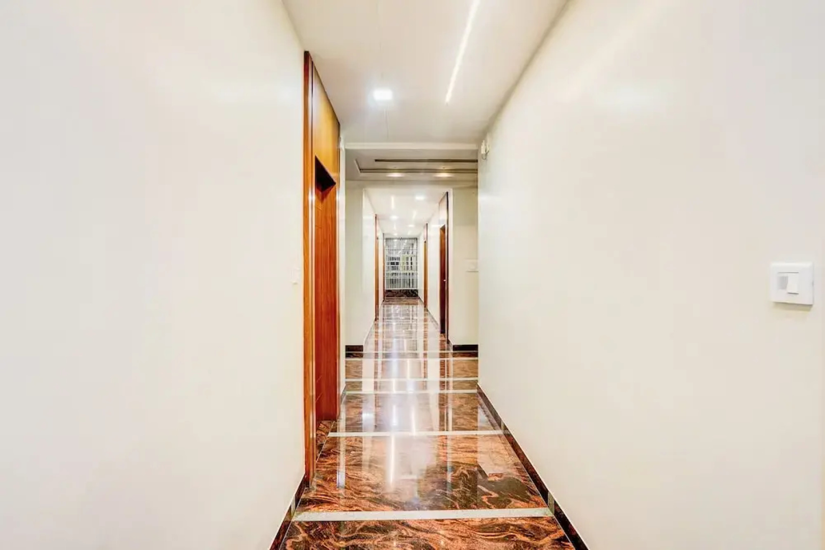 Fabhotel Vishnu Grand