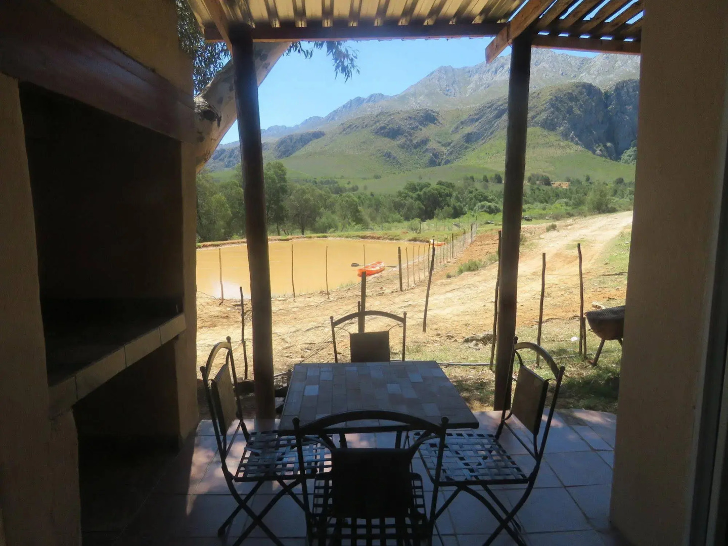 Swartberg Backpackers
