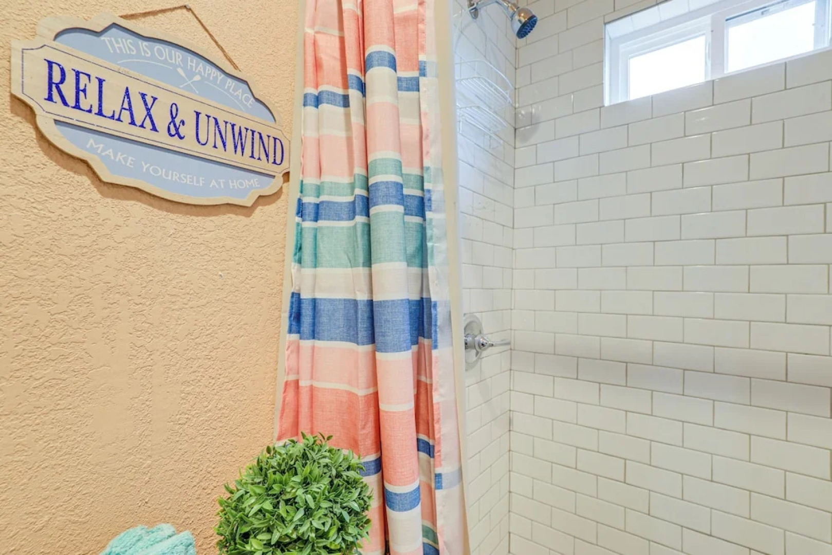 Seagoville Cottage w/ Yard - 15 Mi to Fair Park!