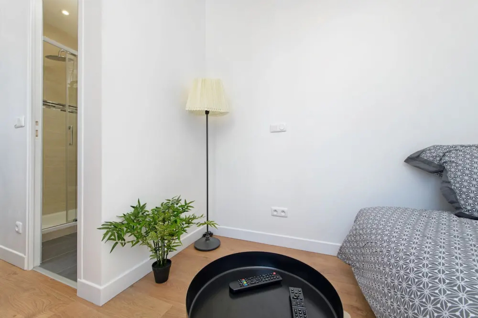 studio 2 persons cosy Paris