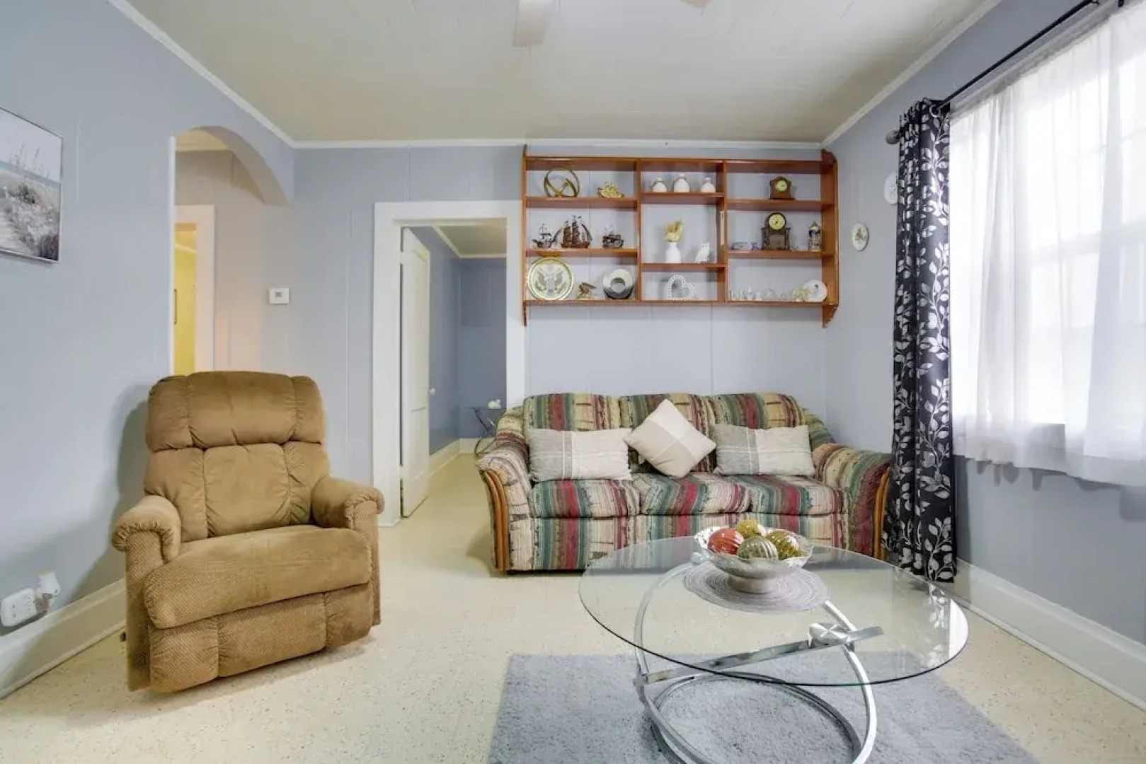 Walk to 1st Street: Family Home in Thibodaux!