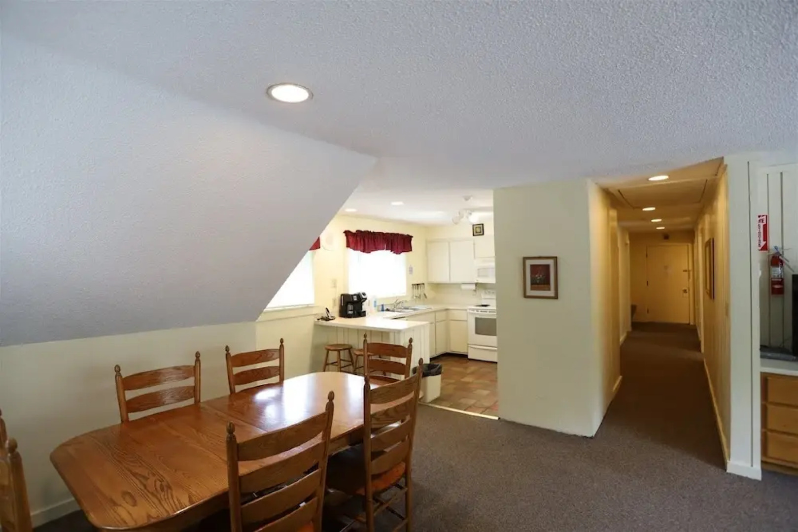 Inns of WV 301, 2bd, Waterville Valley