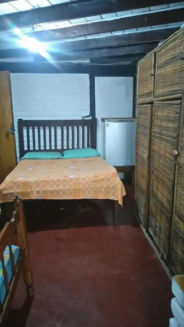 Pousada Navio Hostel e Camping Pop