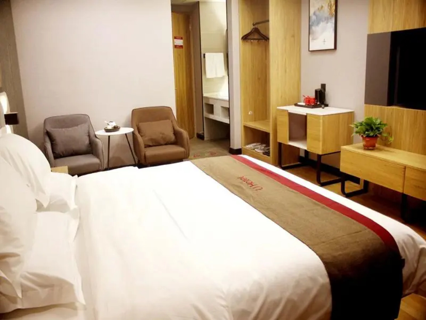 Thank Inn Hotel Shanxi Linfen Houma City Zhongxin Street Xintian Square