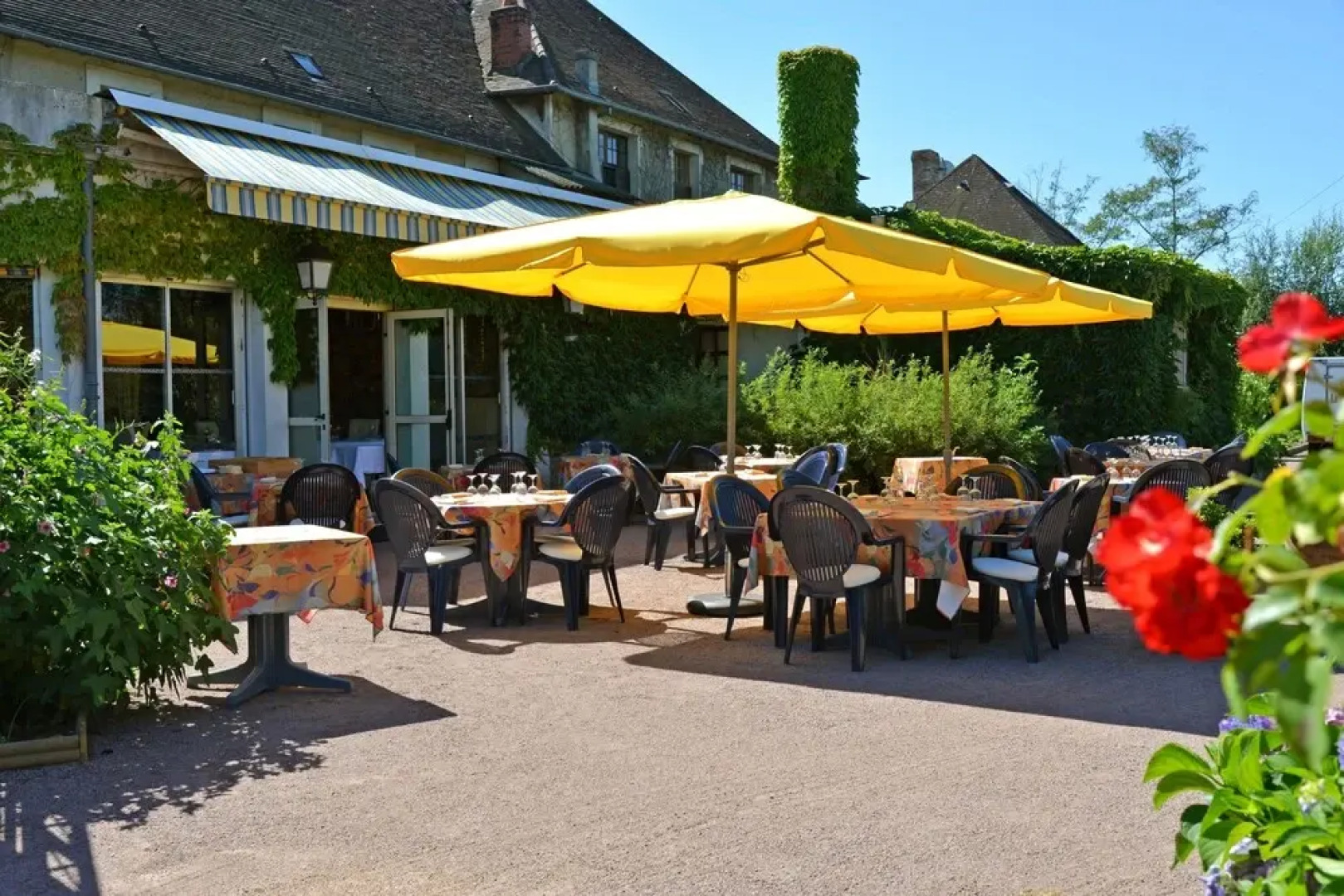 Logis Hostellerie du Lion d'Or