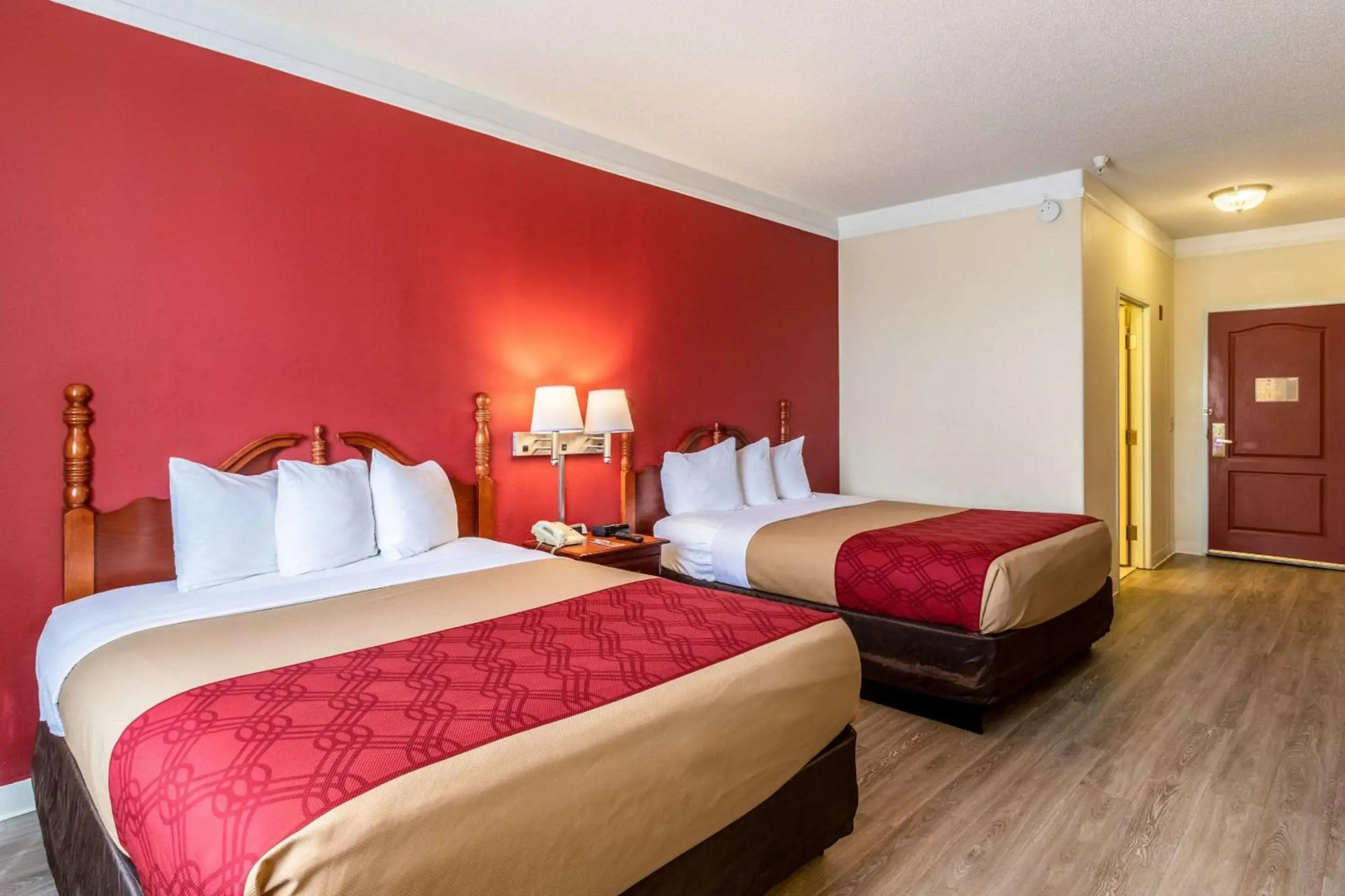 Econo Lodge Inn & Suites Douglasville