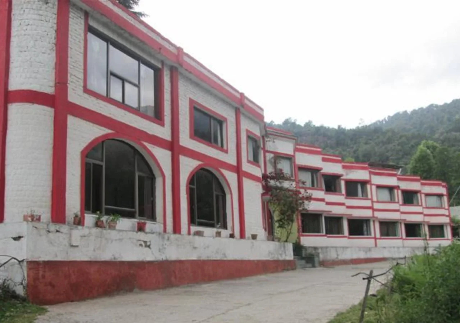 Johar Hilltop Resort