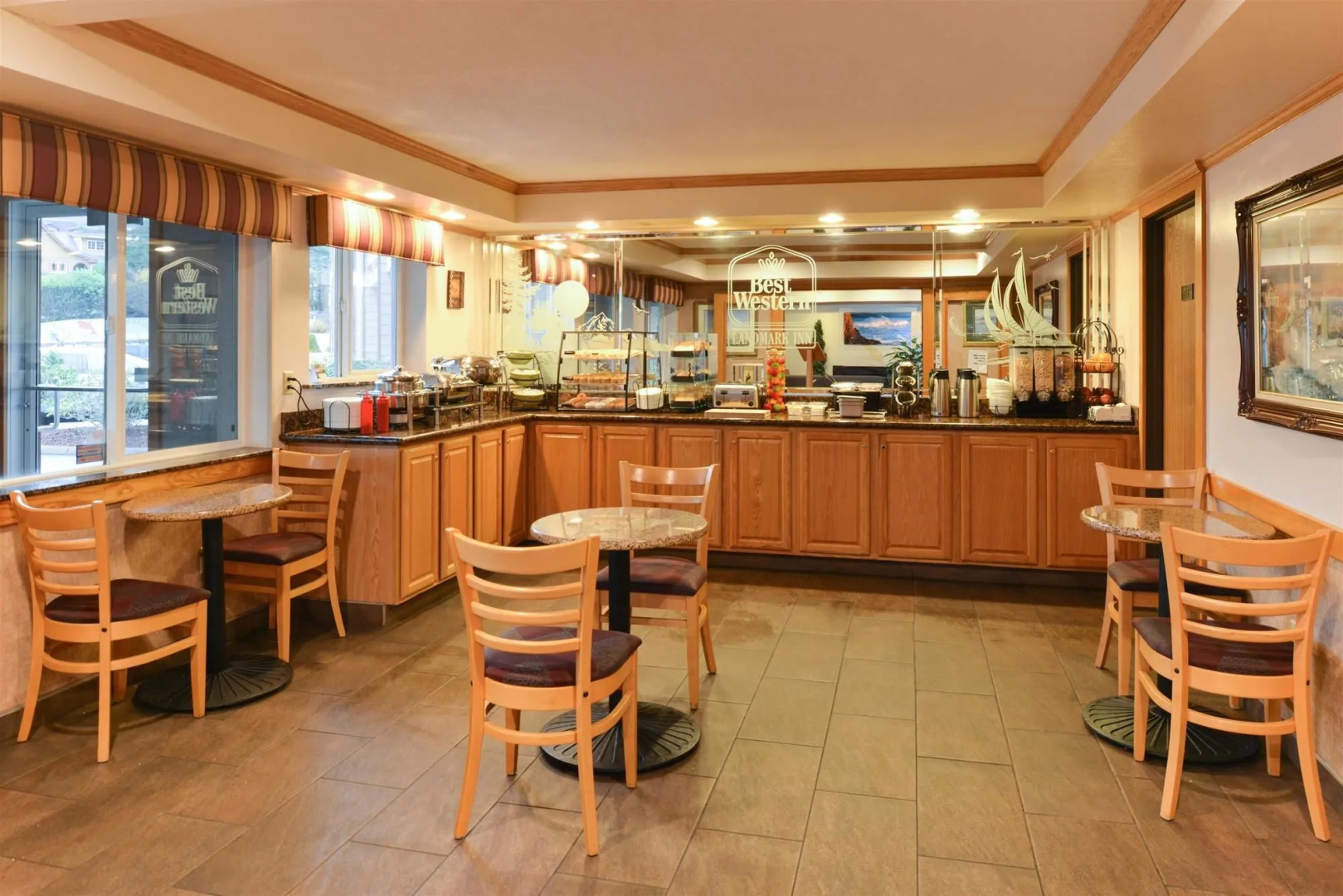 Best Western Plus Landmark Inn