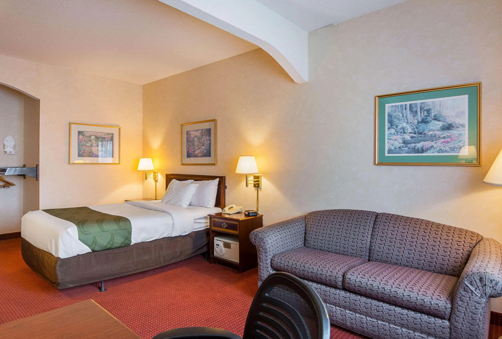 Quality Inn & Suites