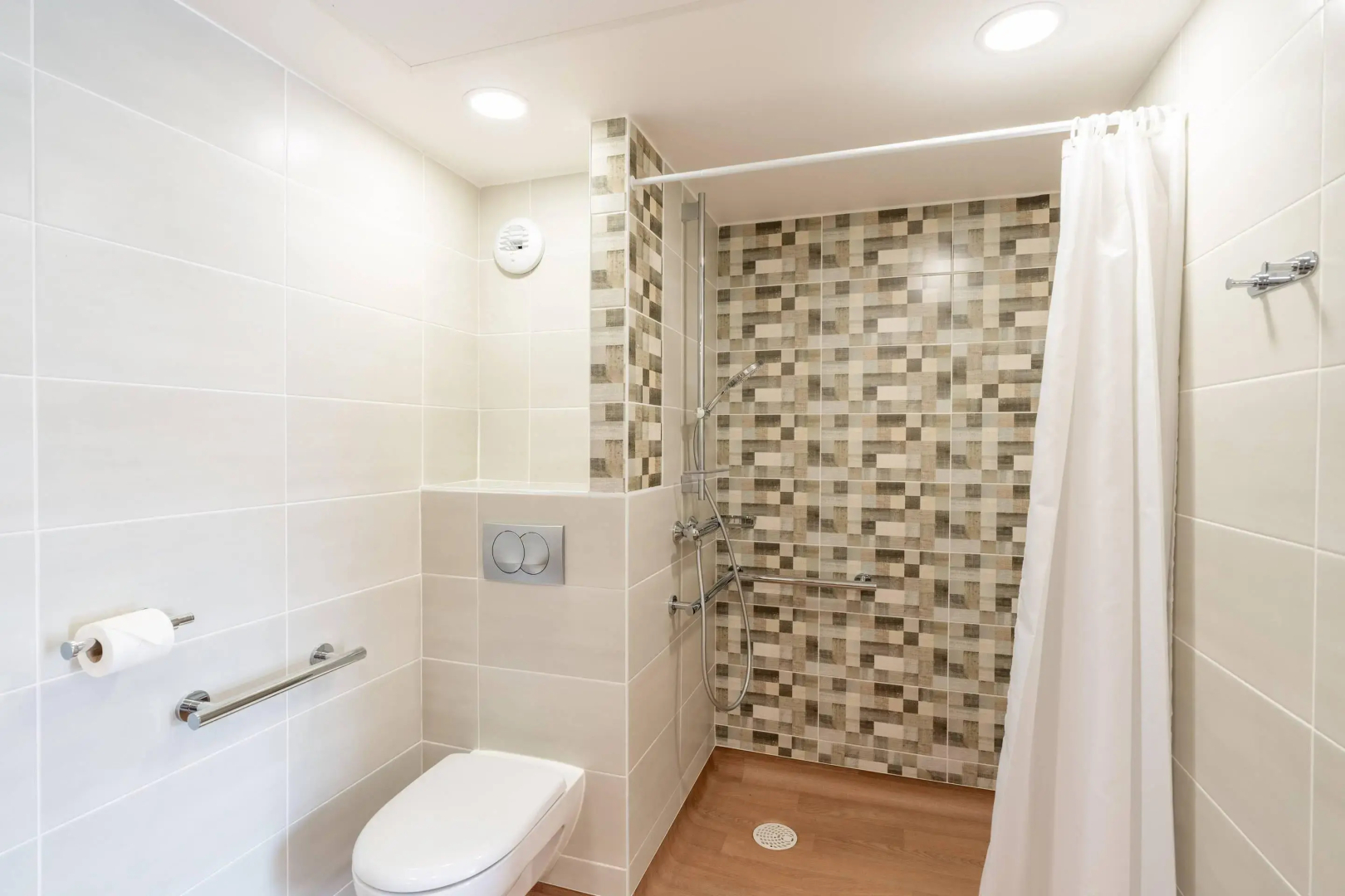 Quality Suites Villefontaine