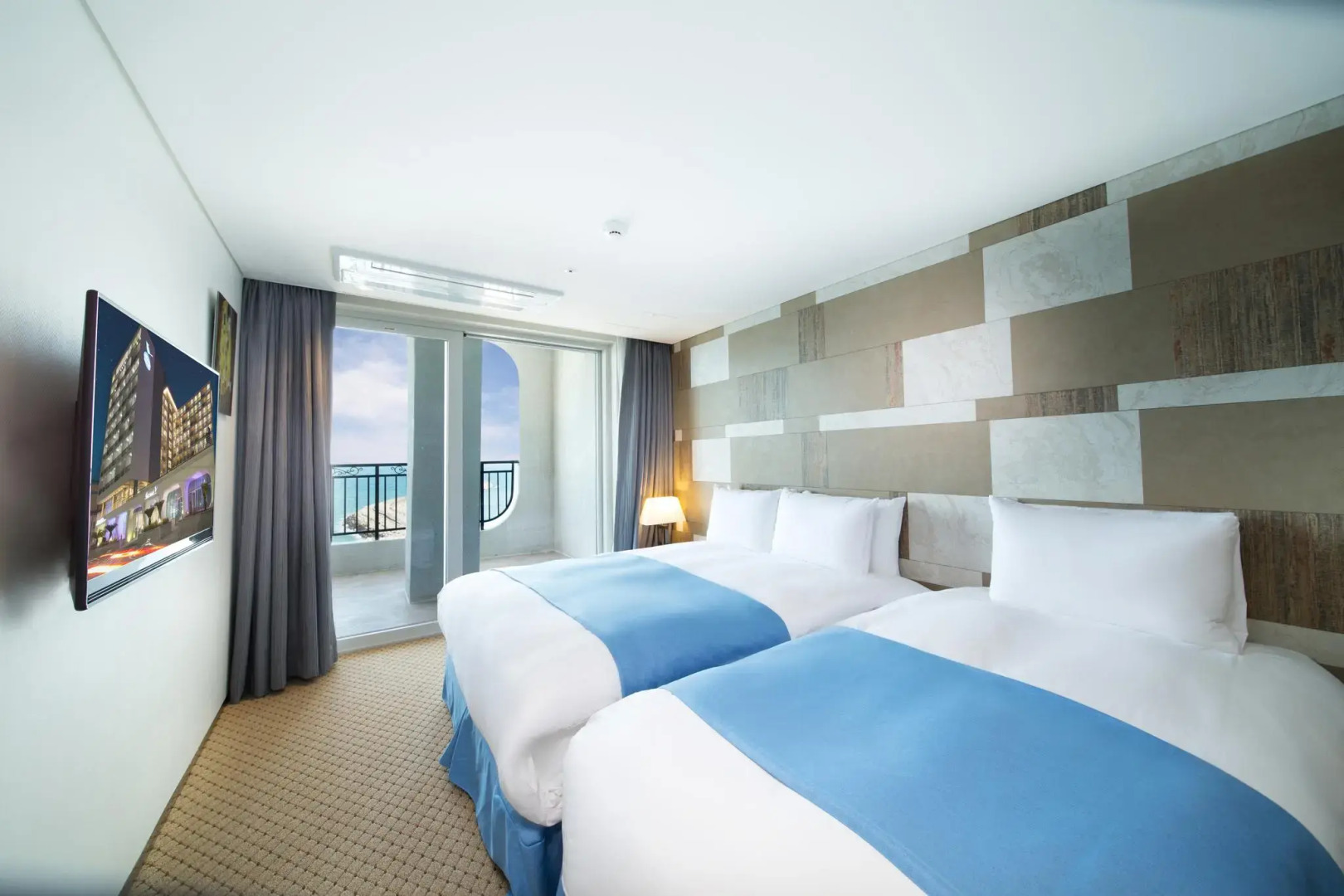 Hotel Whistlelark Jeju