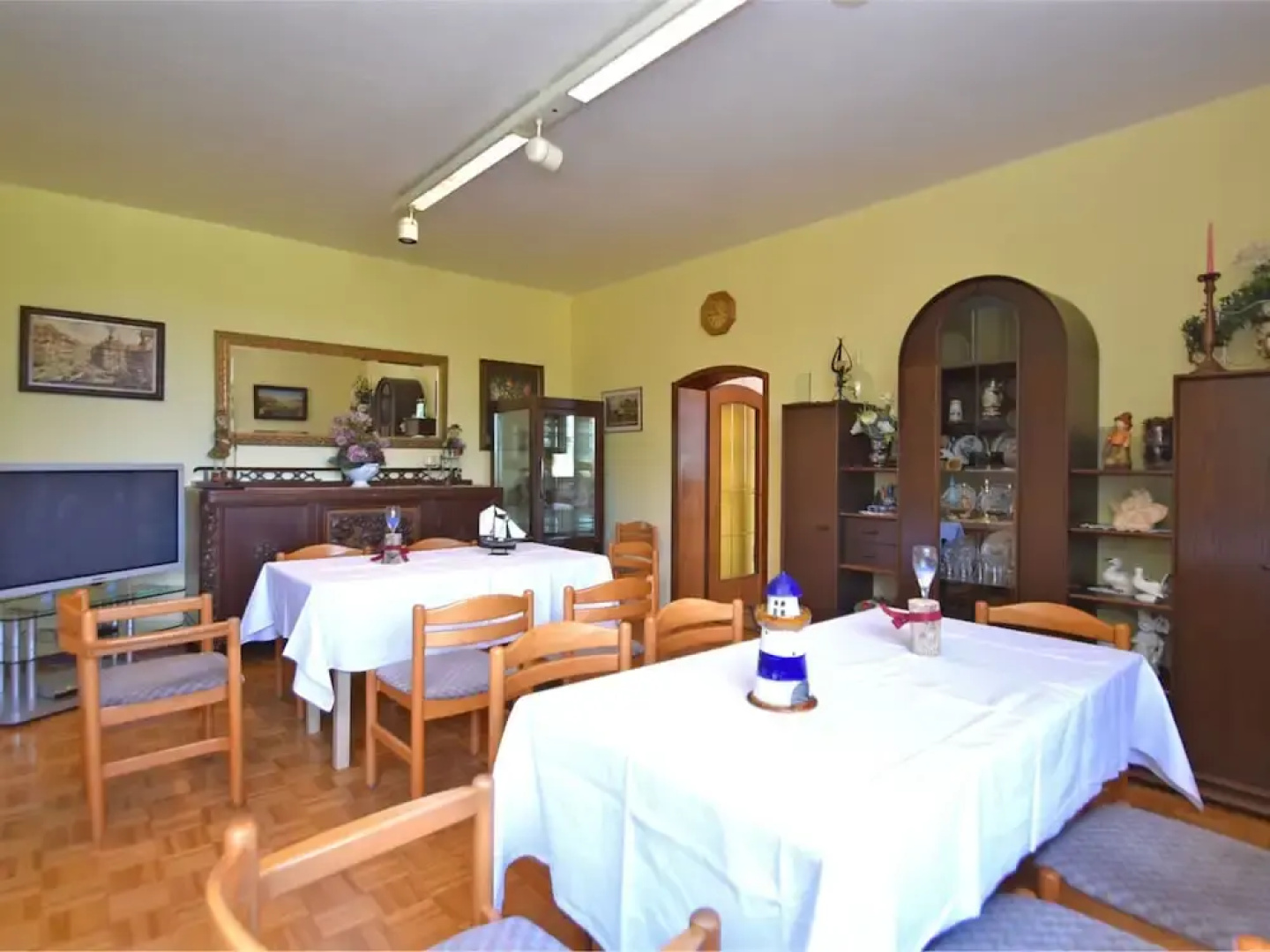 Spacious Holiday Home in Eschwege with Private Garden