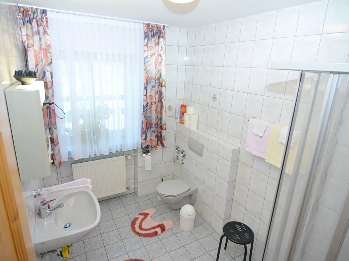 Unique Holiday Home, Ideal As Group Accomodation, with Lounge, a Spacious Garden, Sauna And Terrace