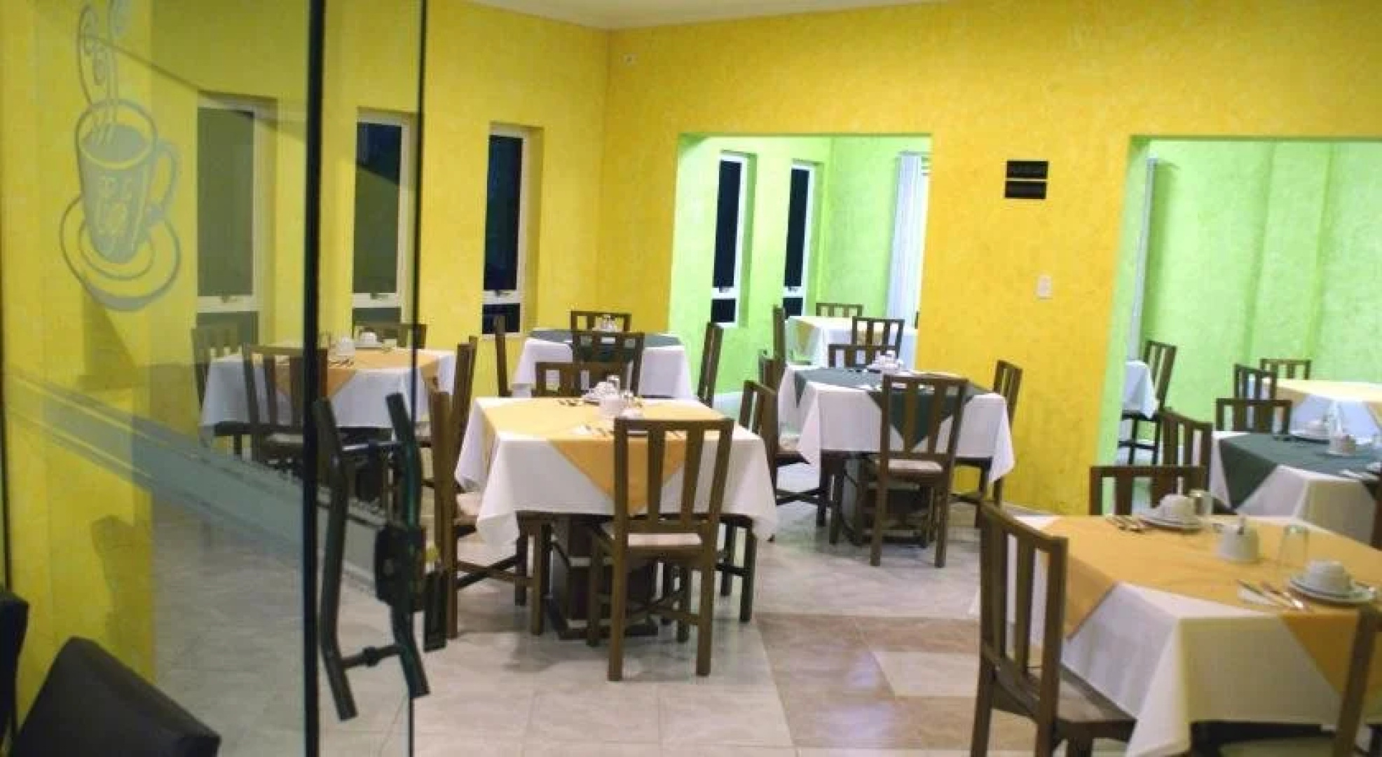 Hotel Manayara