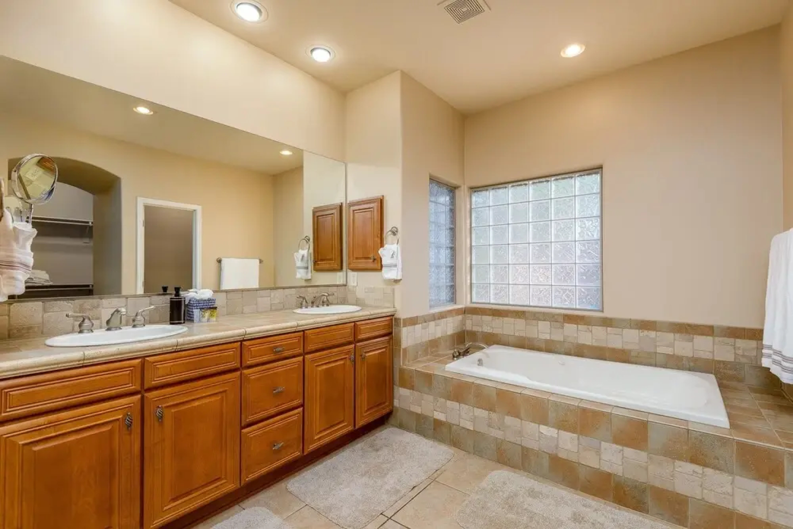 Casa Sonoran 3 Bedroom Home by RedAwning
