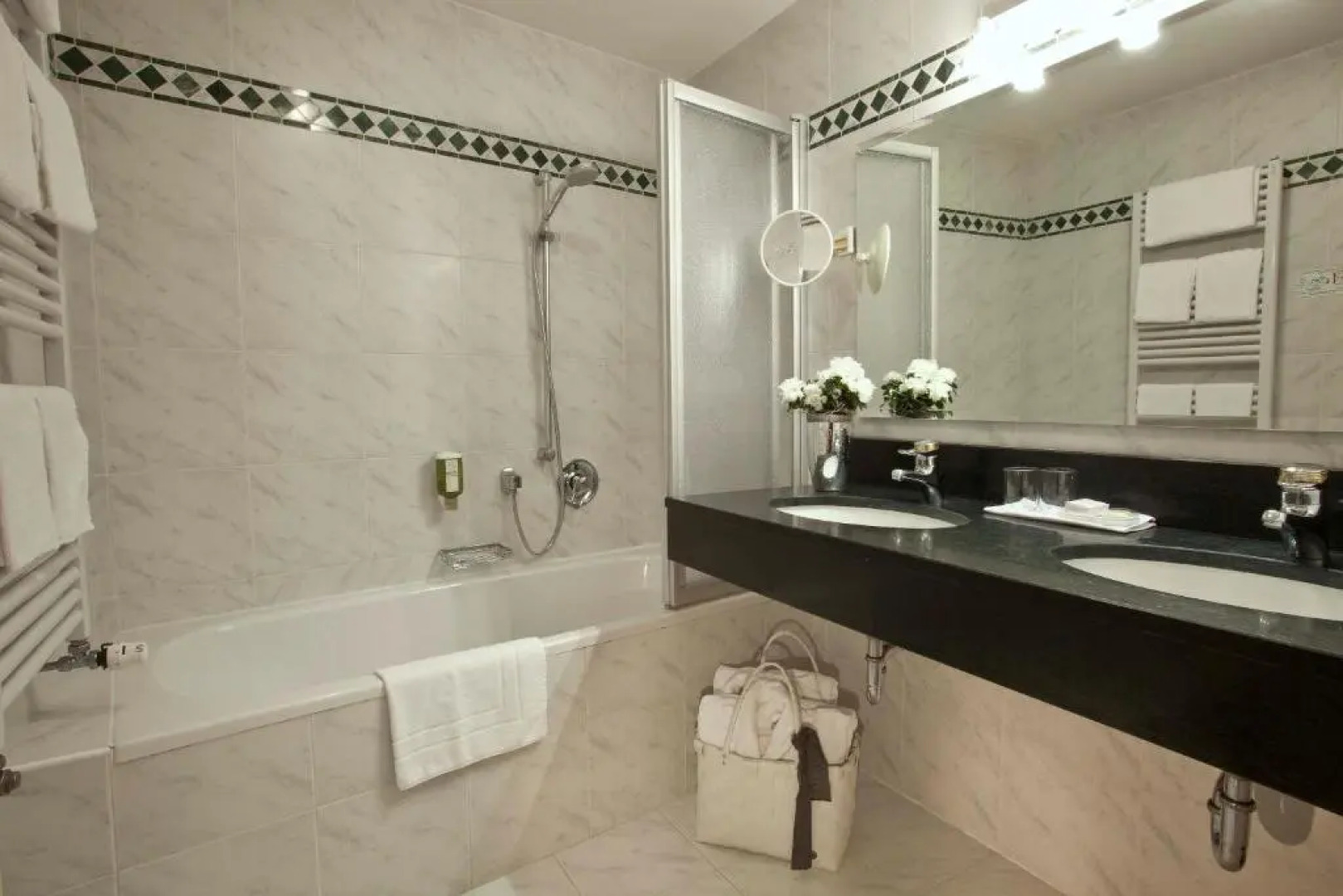 Residence Koenigswarte - Strata