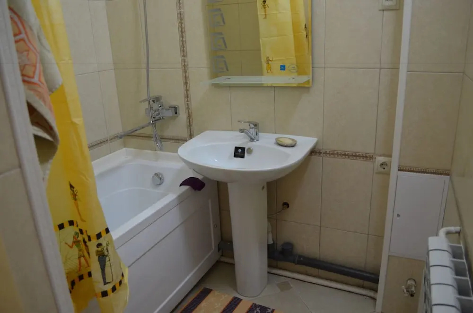 Uyut on Prospekt Putina 19