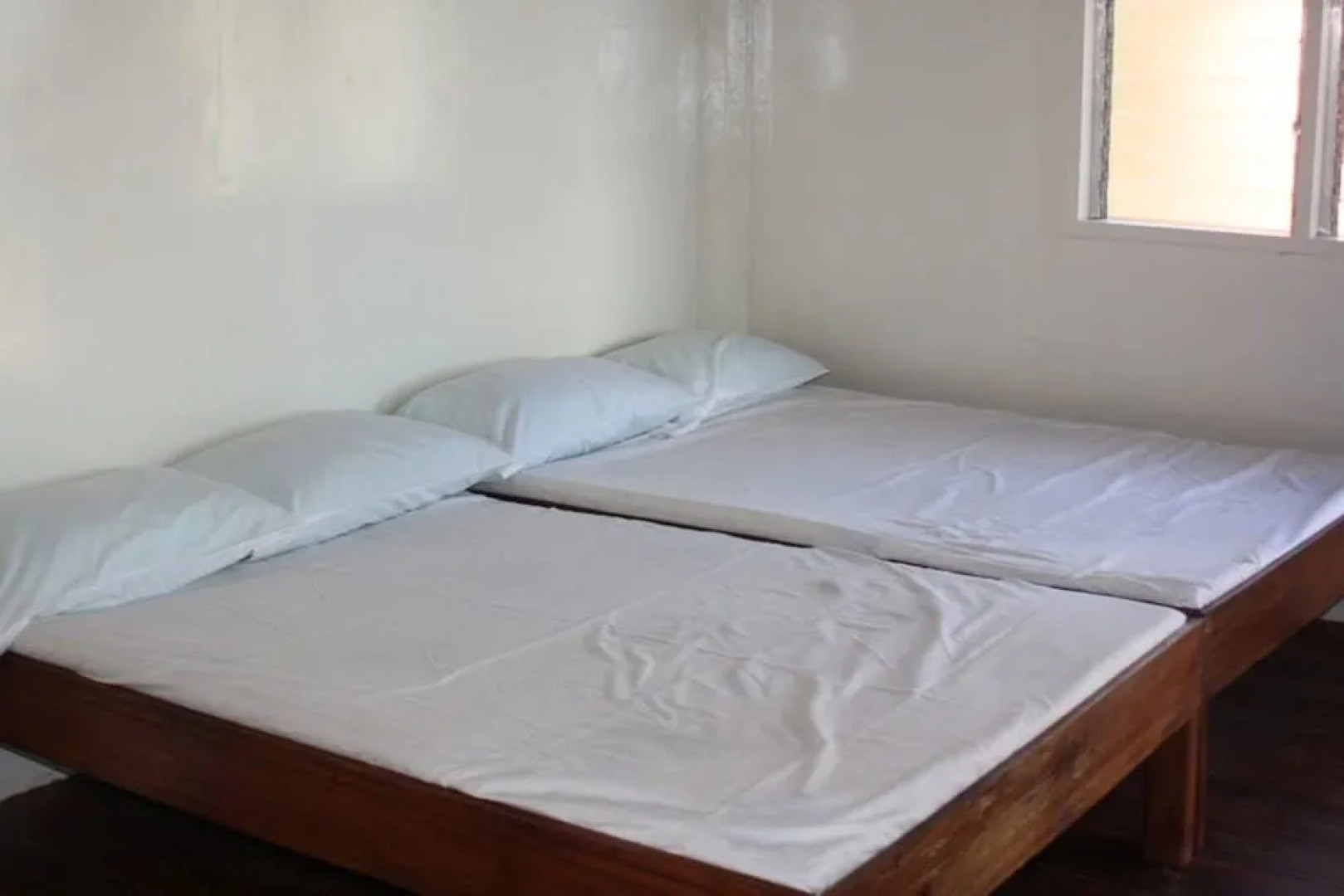 Margarett Island Peak Resort