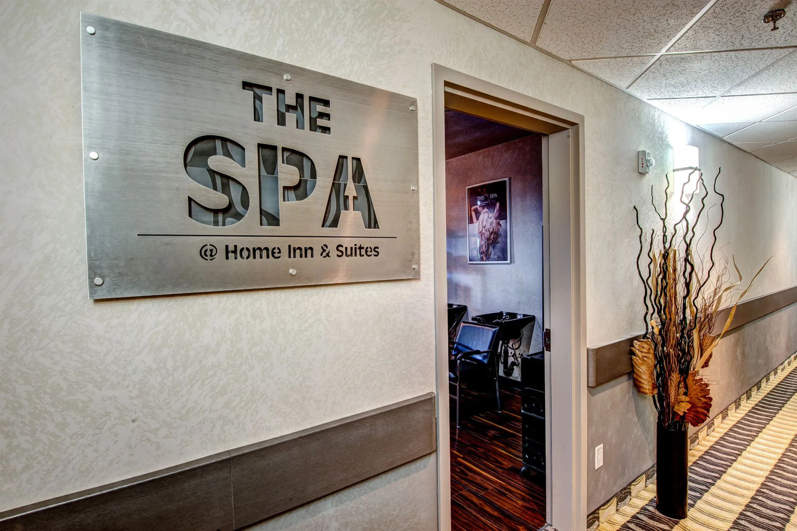 Home Inn & Suites Swift Current