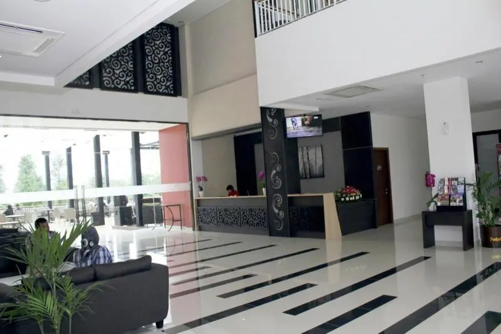 Padjadjaran Suites Resort & Convention Hotel
