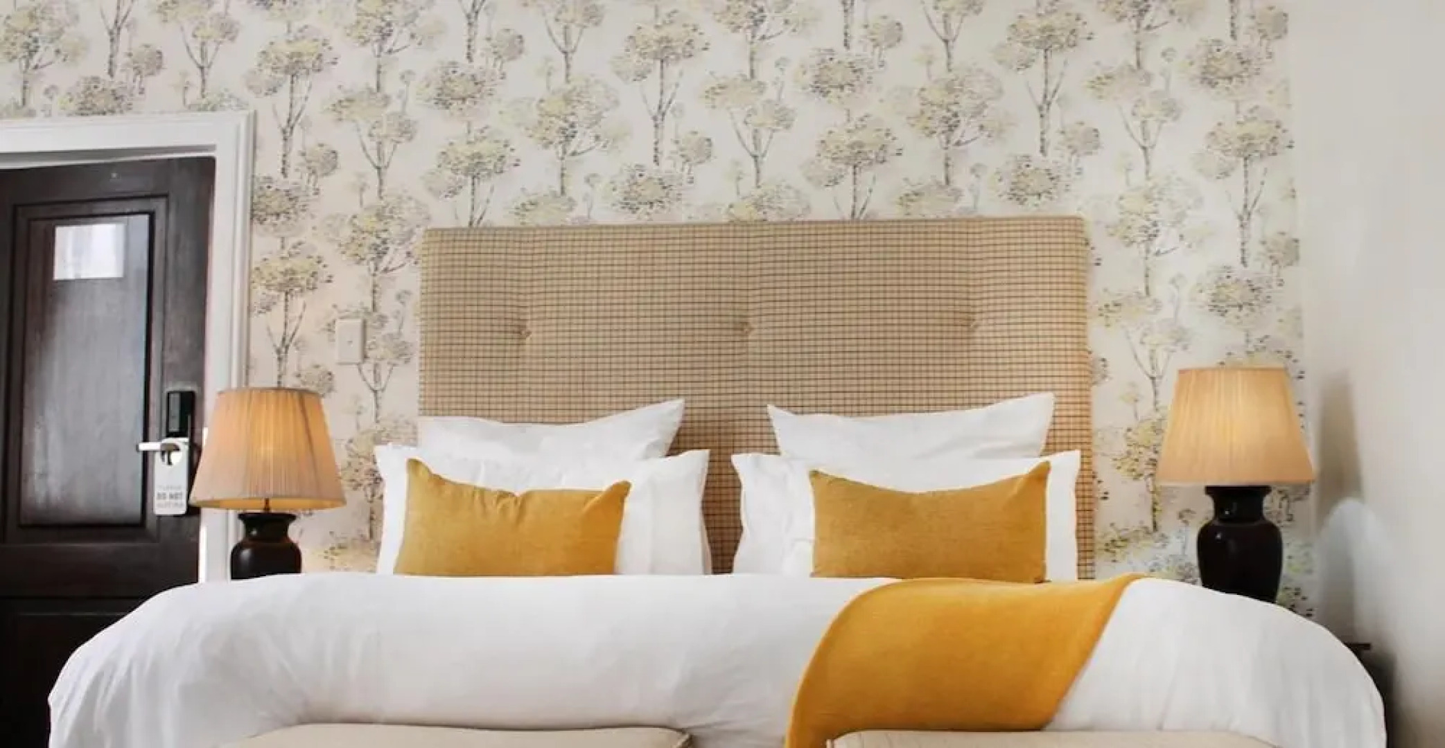 Silver Oaks Boutique Hotel