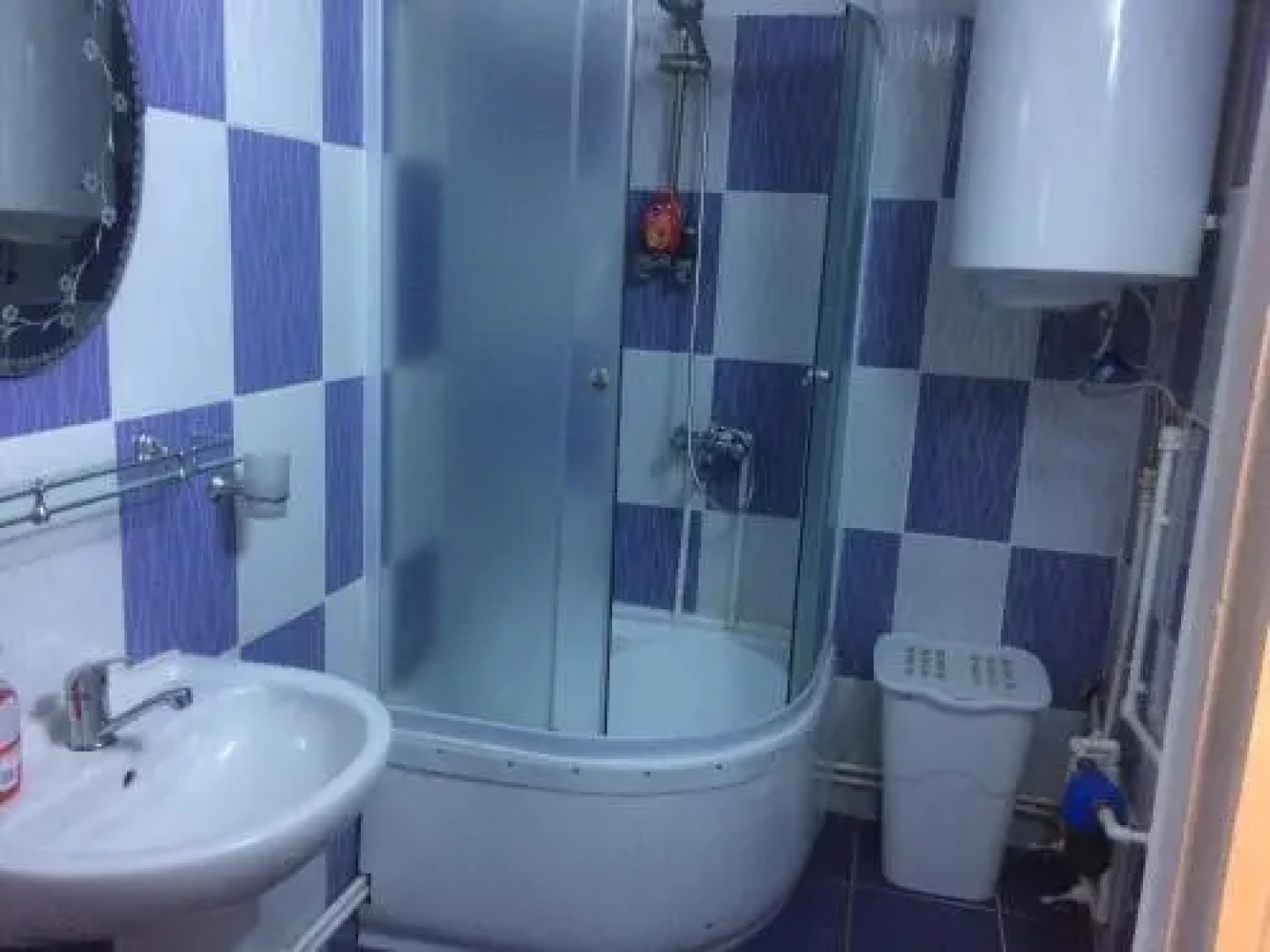 Pensiunea Lili Novaci