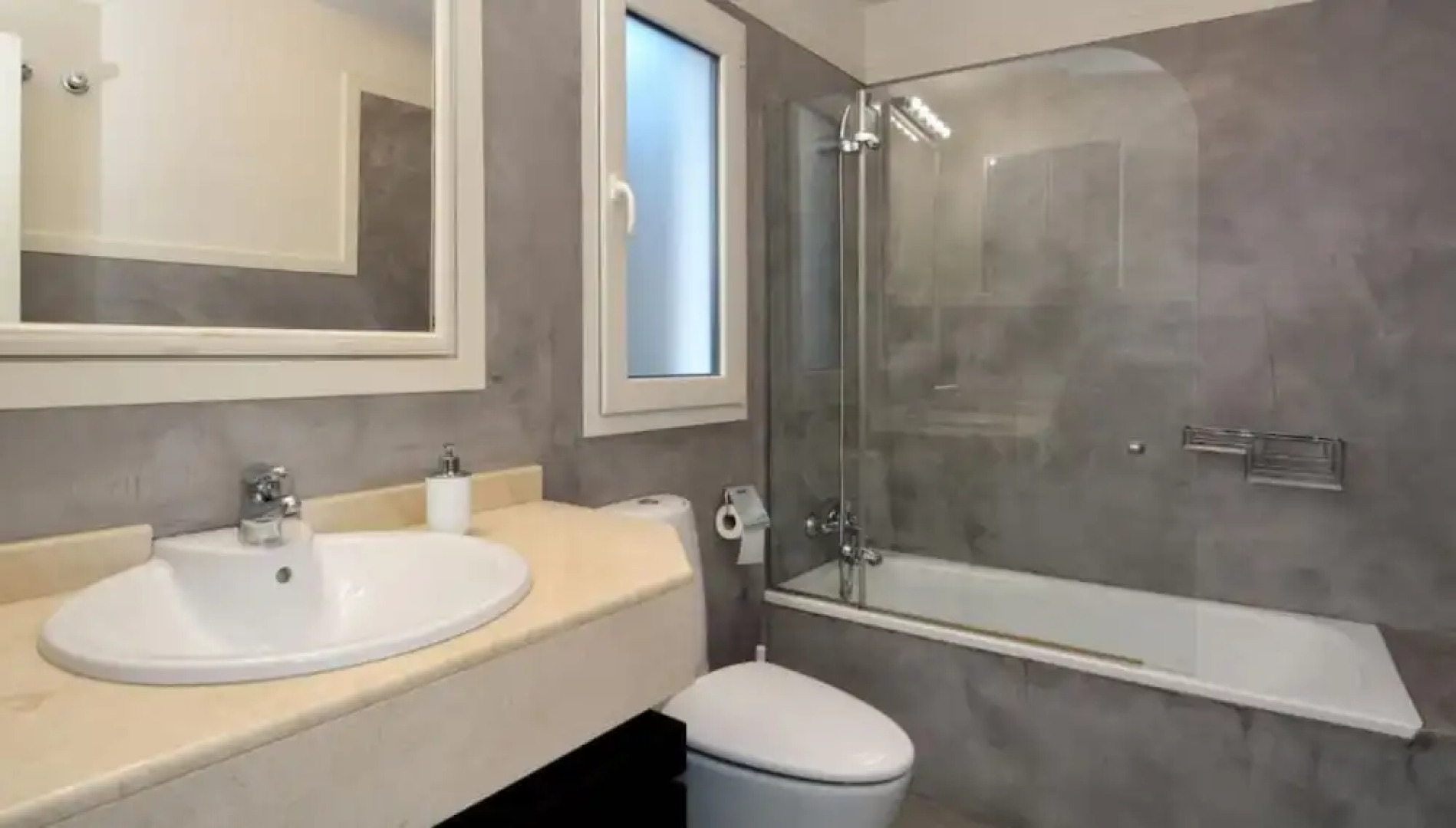 106073 -Villa in Puerto Calero