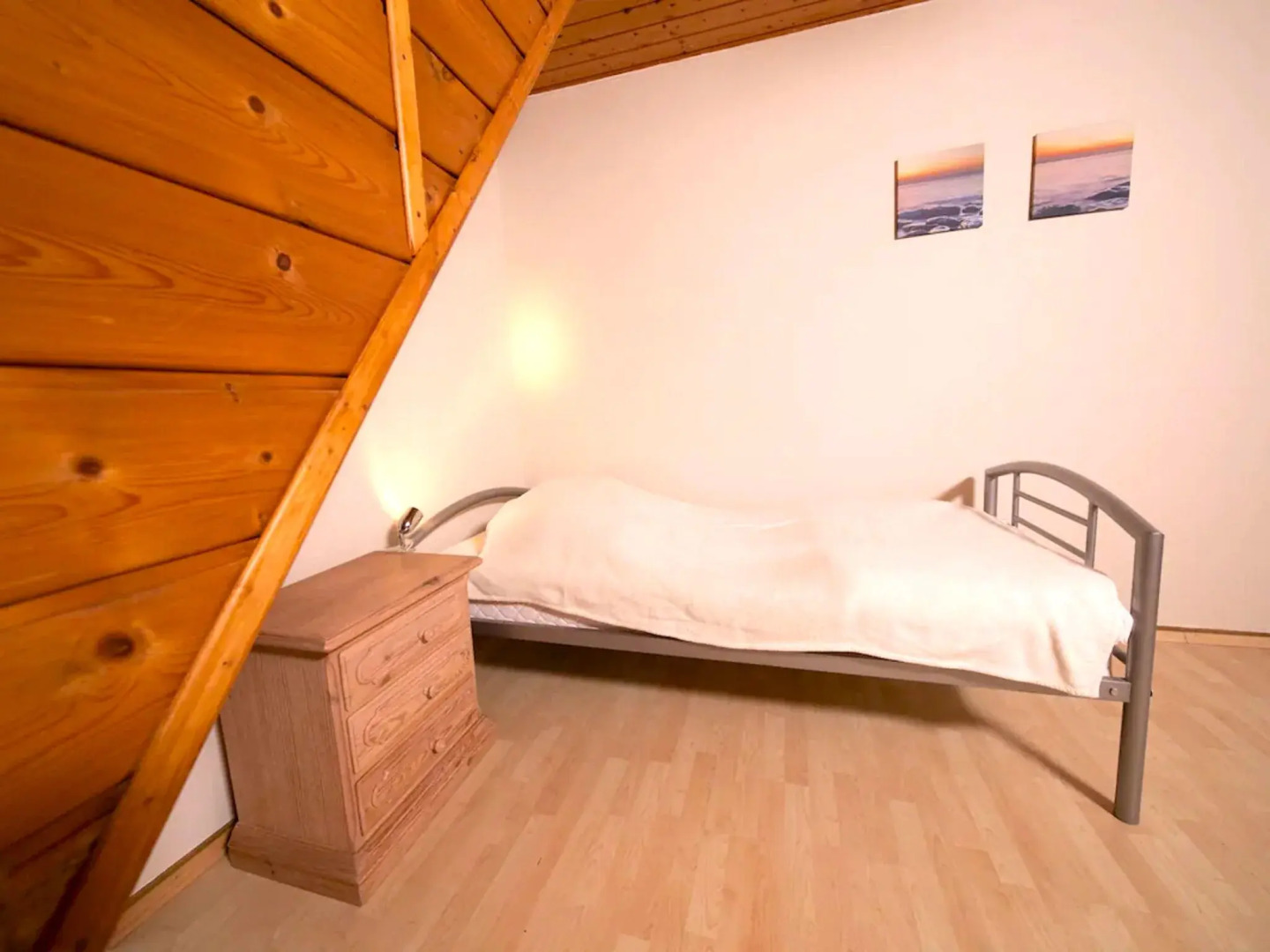 Well -kept apartment in Juechen on a horsefarm