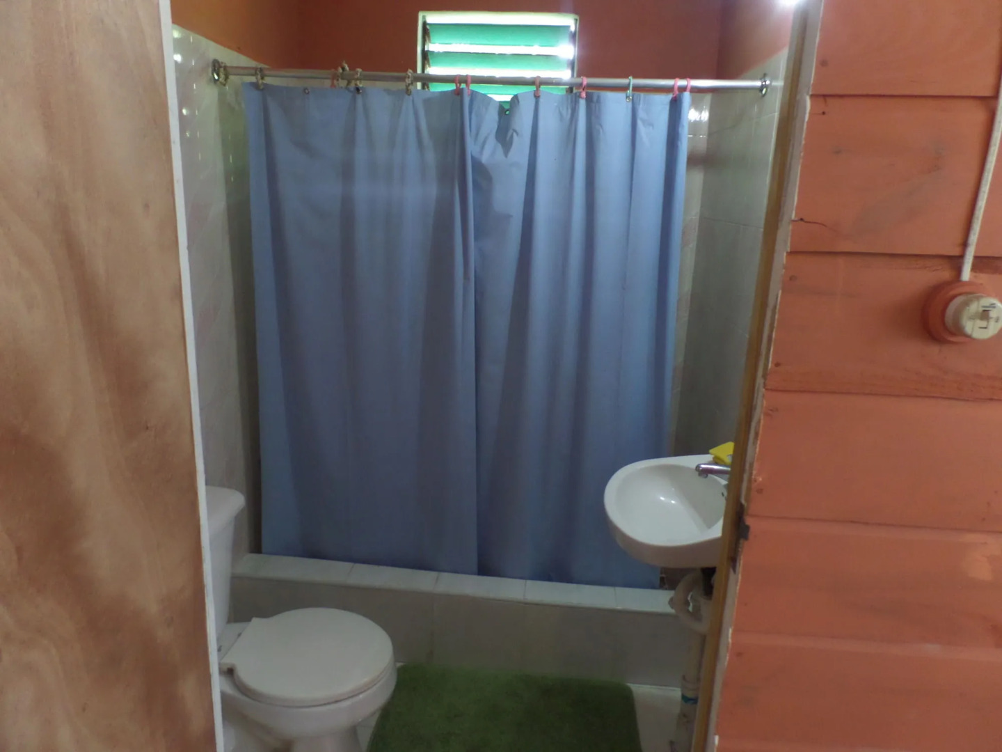 Beach Road Cottages at Jah Bs