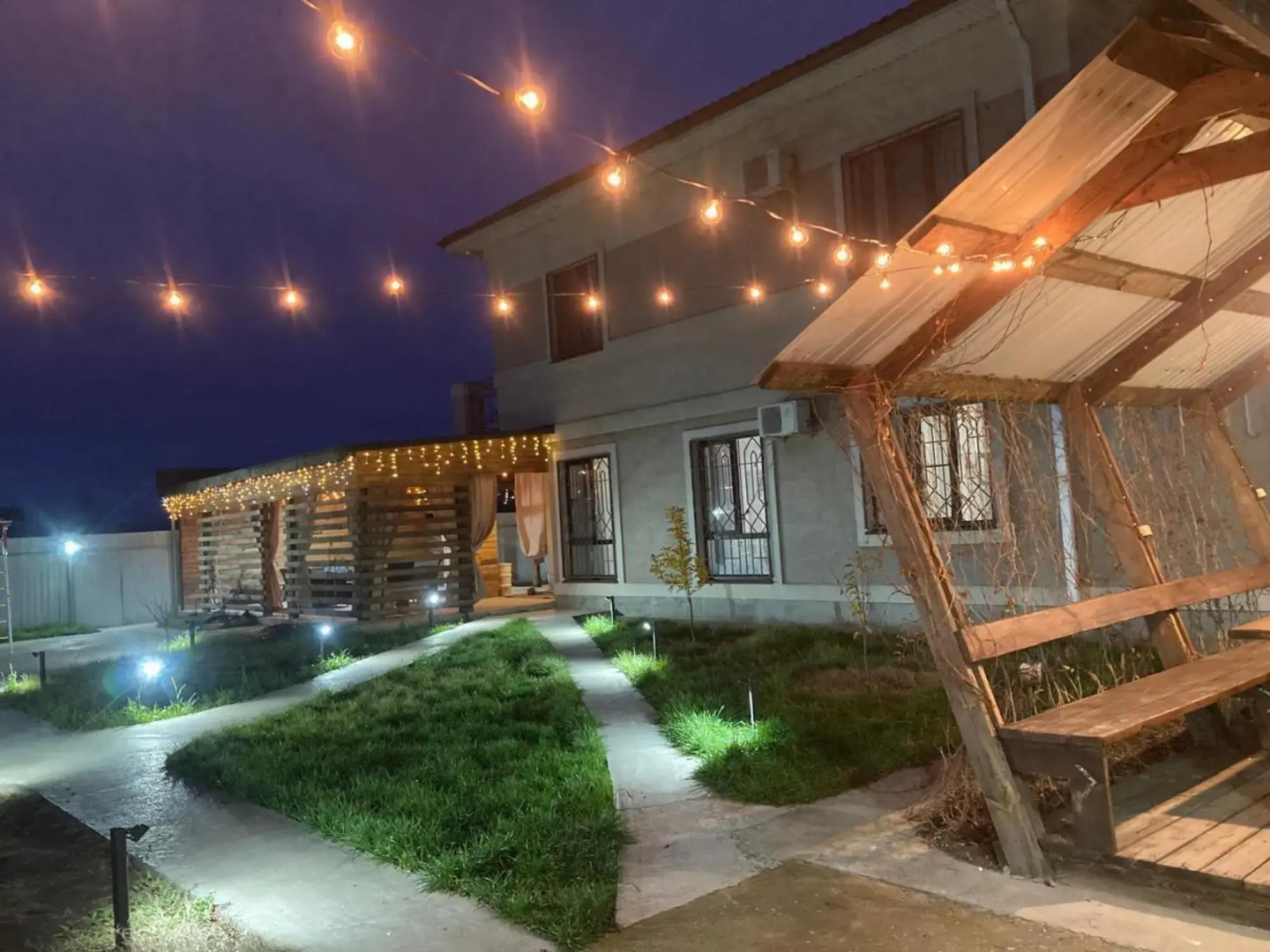 Коттедж в рп Кировский на улице Победы 9К