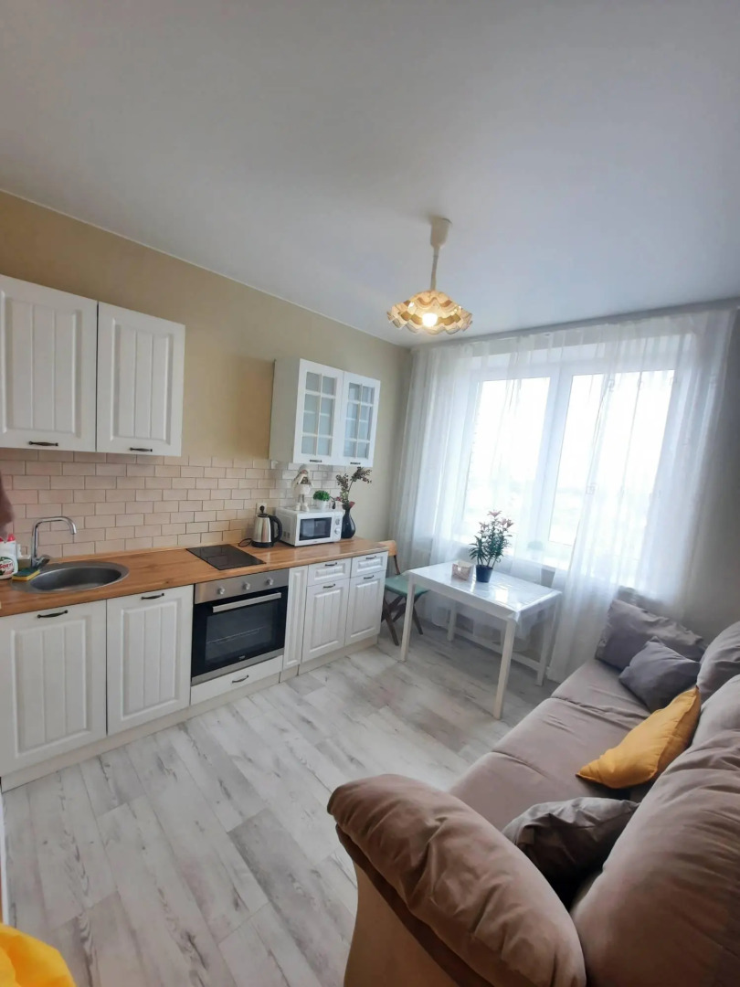 Звёздный на улице Тимофея Чаркова