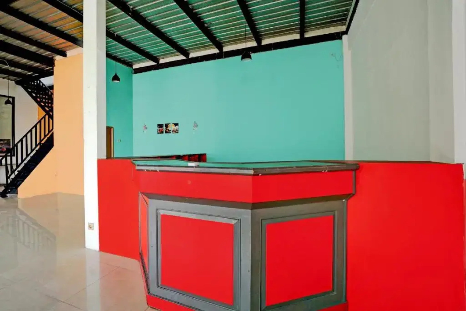 Hotel O Mojoanyar Near Terminal Bis Mojokerto