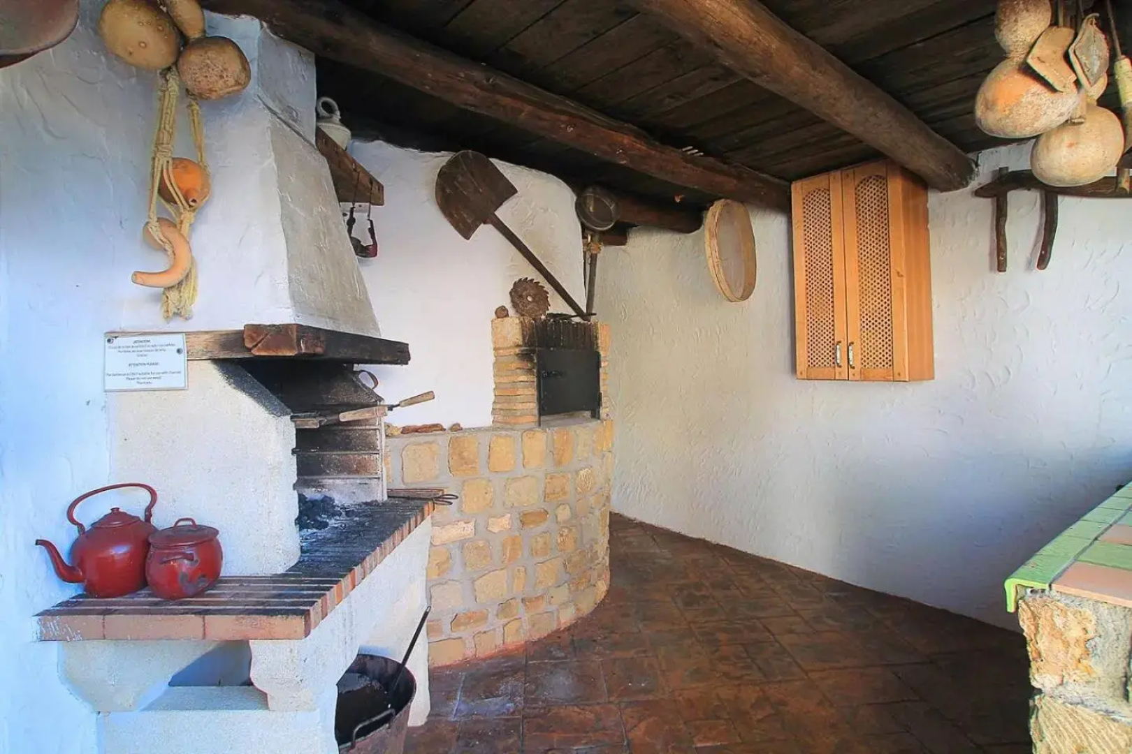 Encantadora casa con piscina privada y chimenea