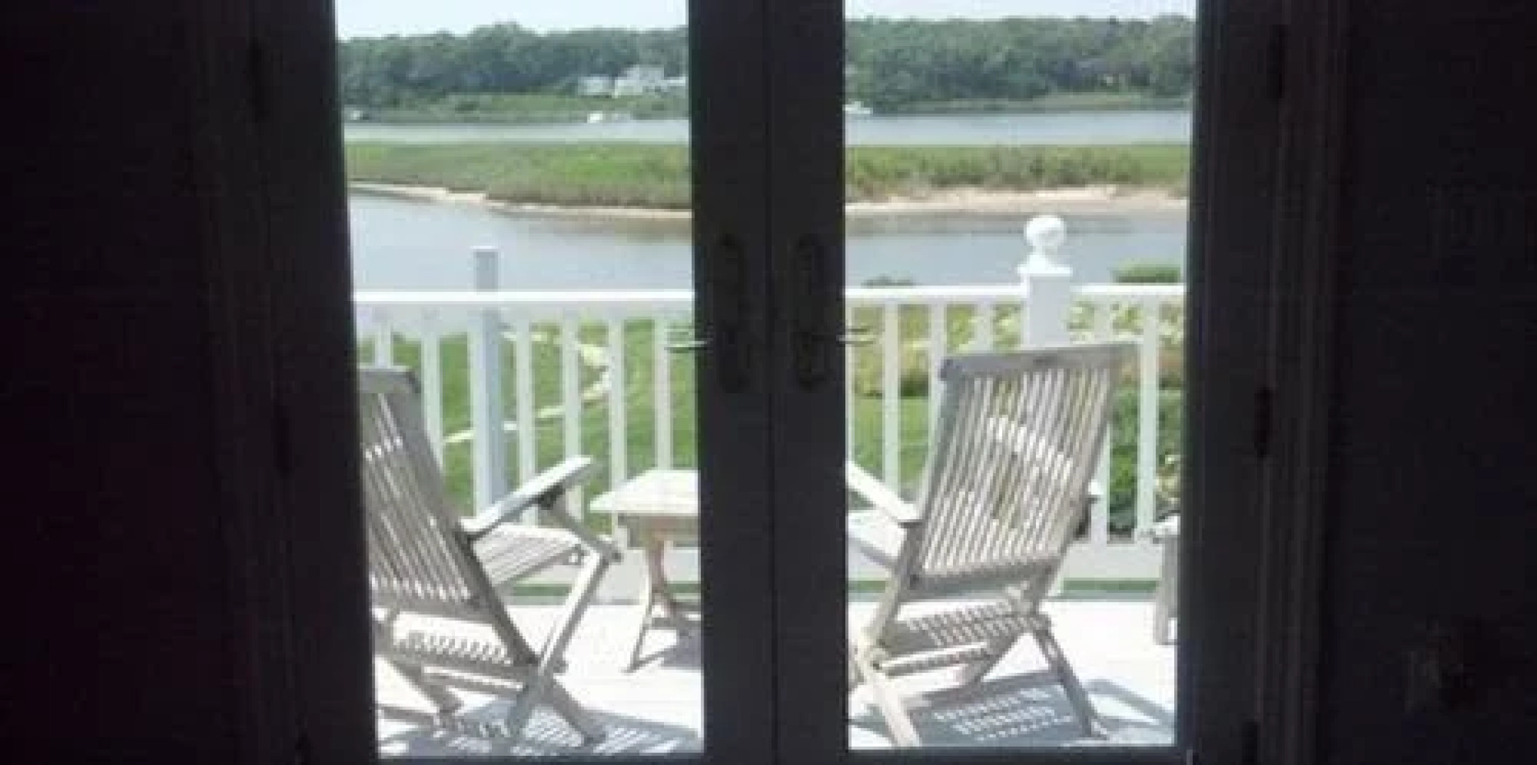 Seatuck Cove House Waterfront B&B