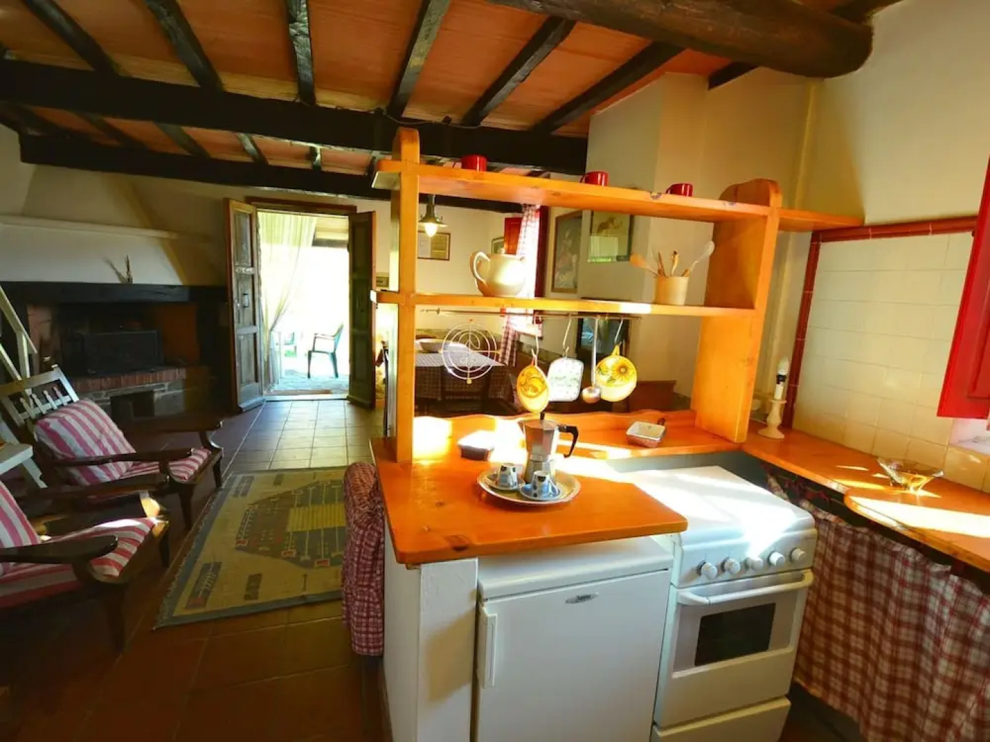 Bright Holiday Home in San Marcello with Pool near Meadows