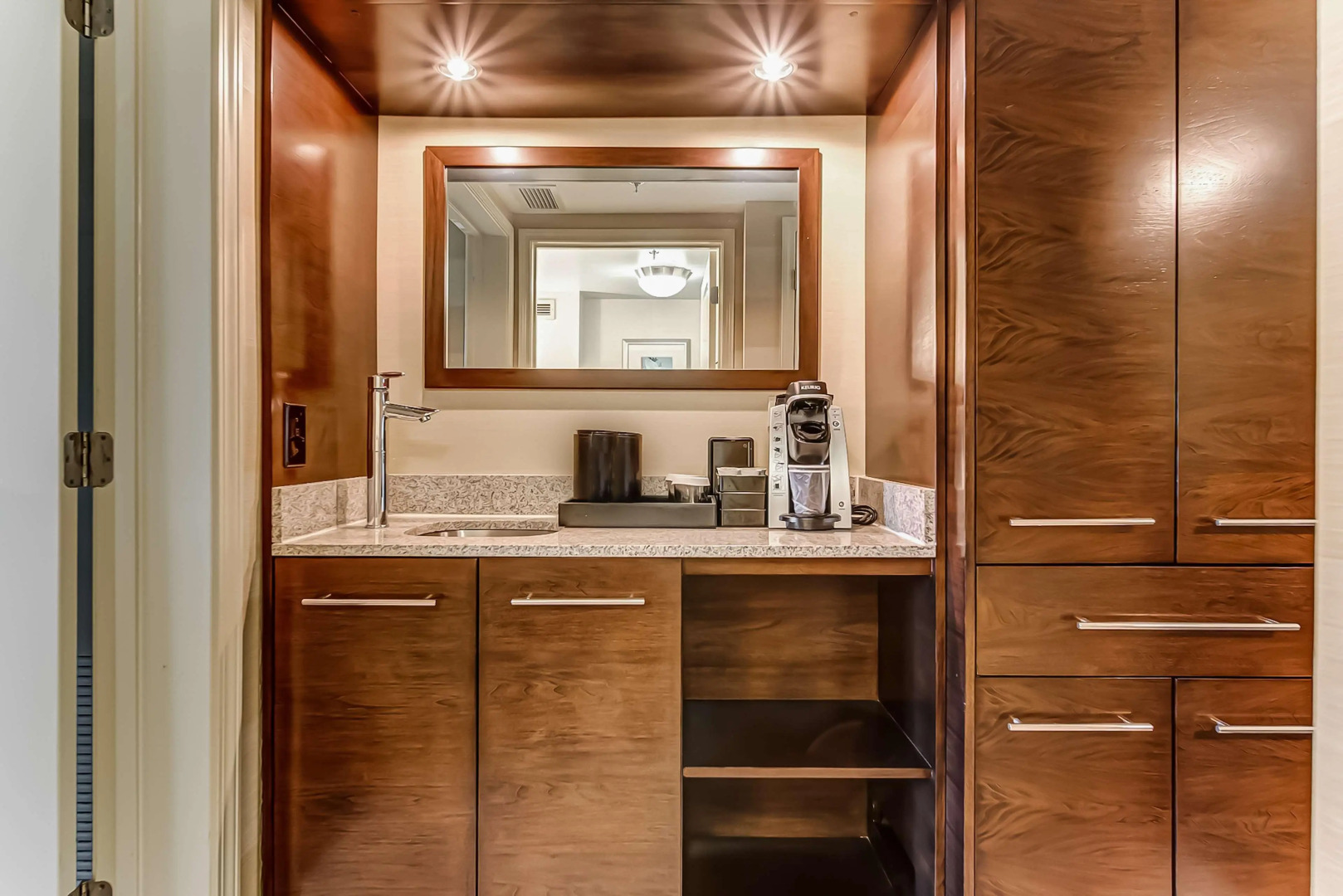 Embassy Suites Atlanta - Kennesaw Town Center