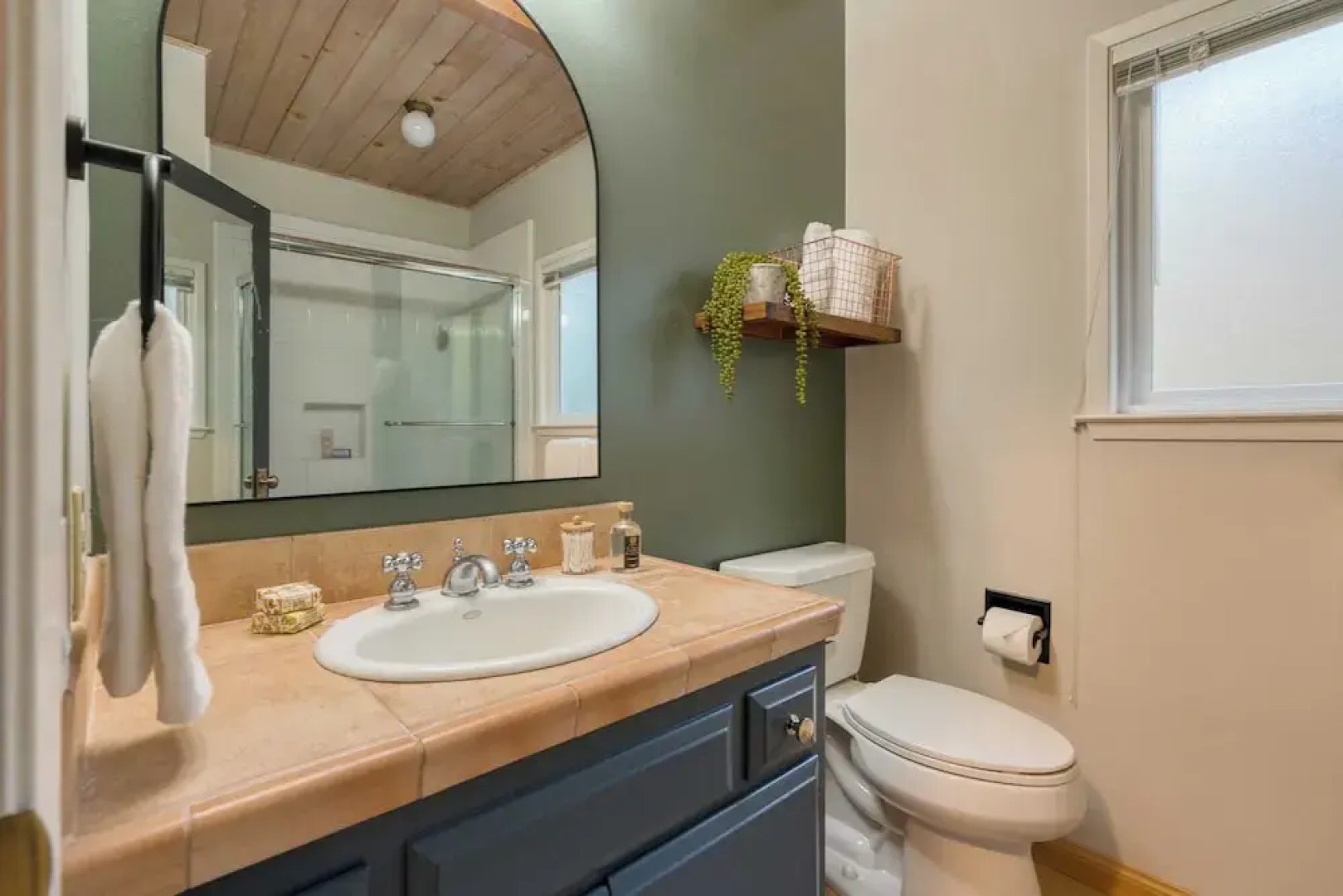 Sonoma Creek Haven Hot Tub, Firepit, Creekside Views Near Kenwood Wineries