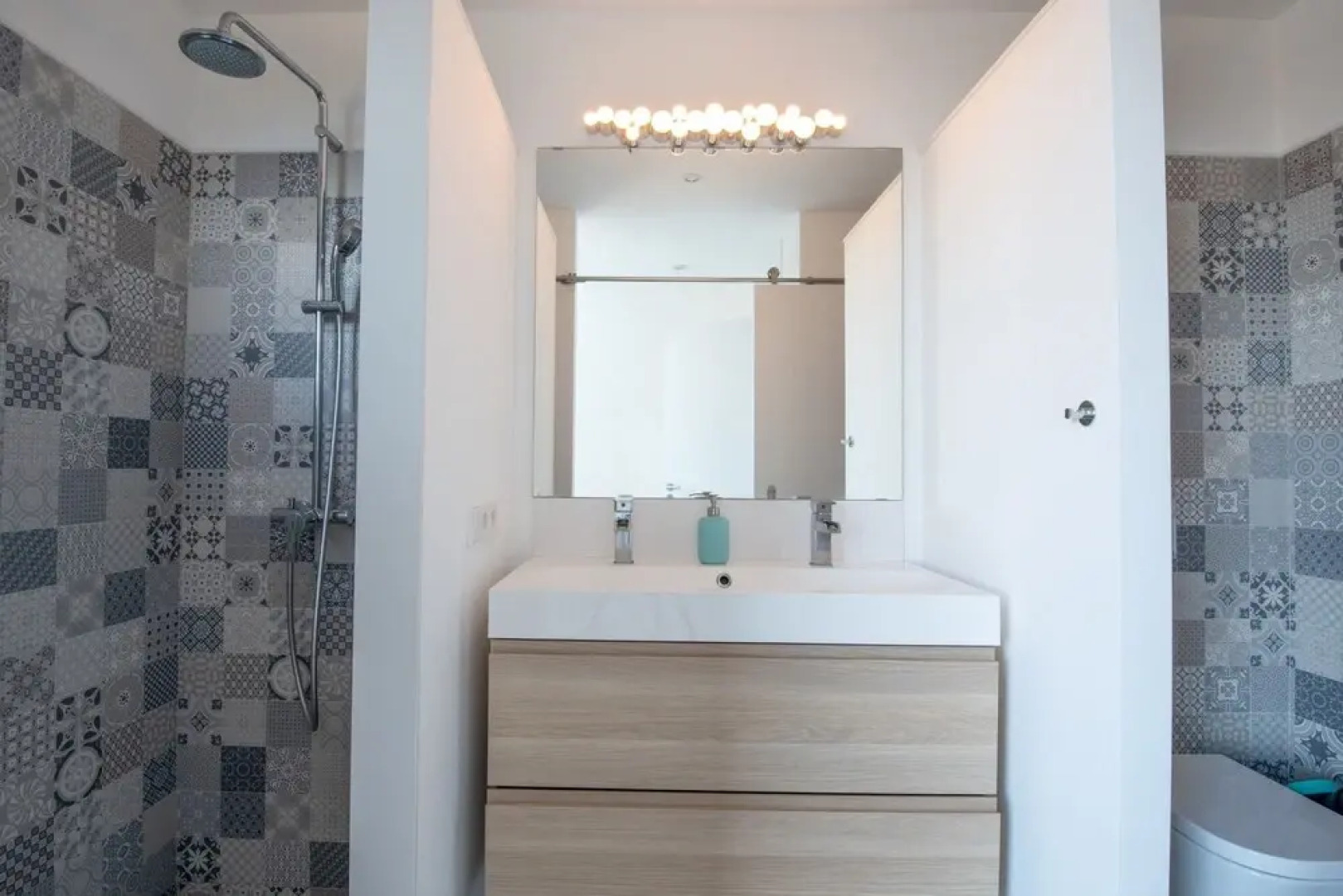 6 bedroom villa with sea views & pool in Sa Riera, Begur (H34)