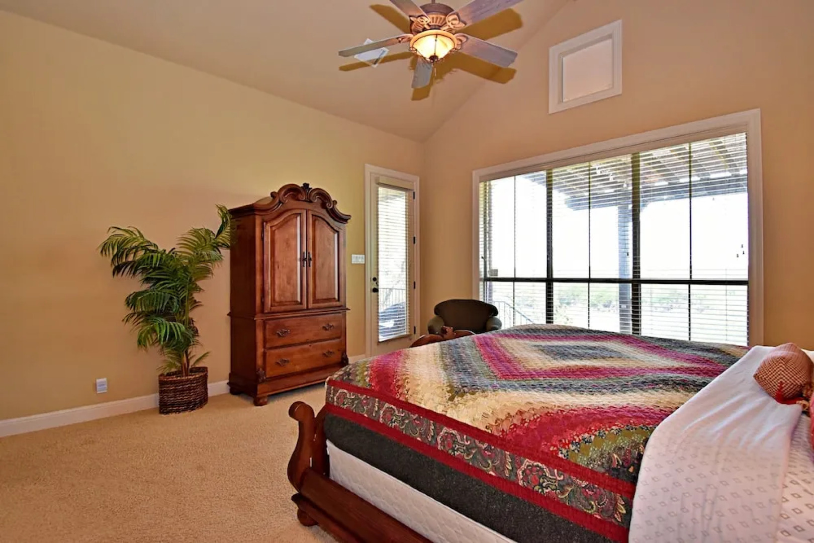 Pet-friendly Oasis in Gated Community!