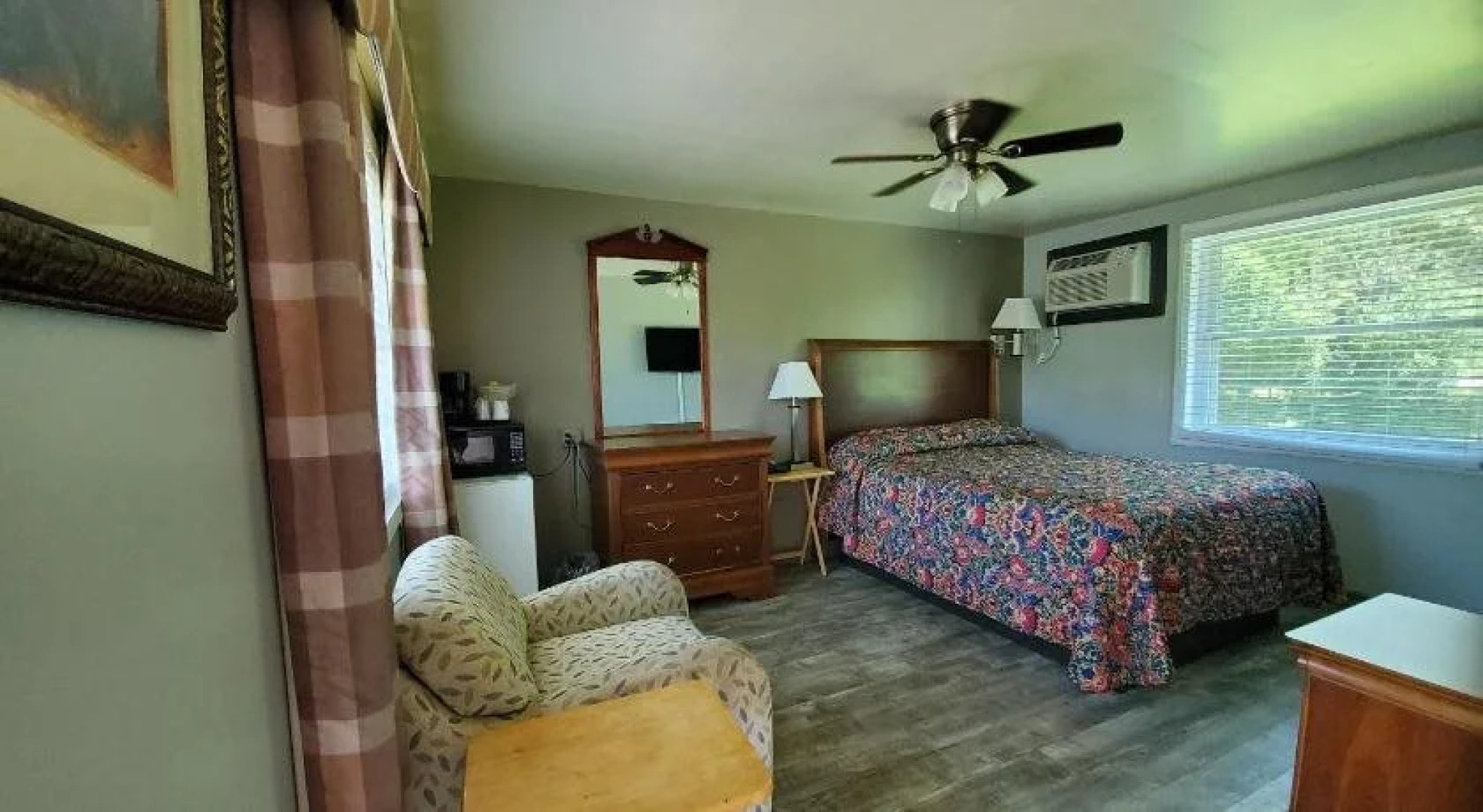 High Springs Country Inn