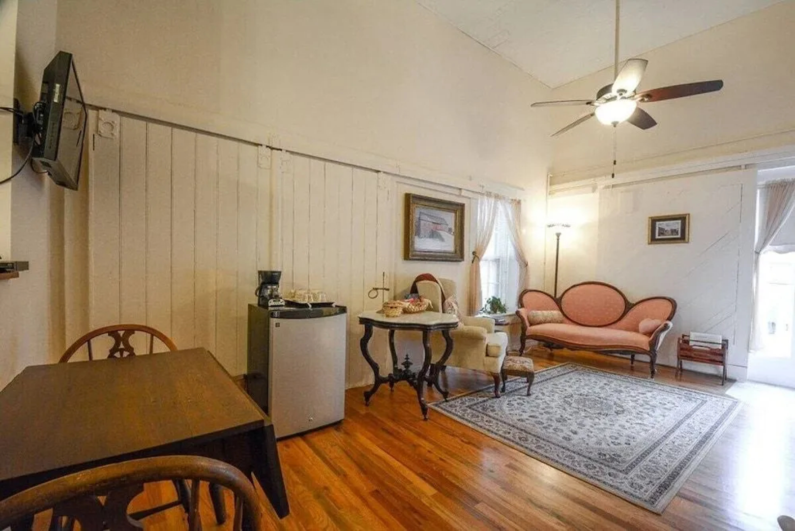 The Brownstone Inn