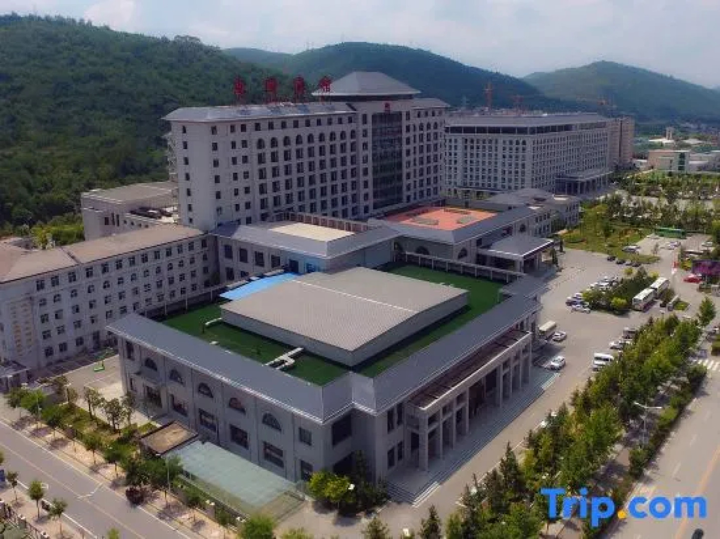 Zaoyuan Hotel - Yanan