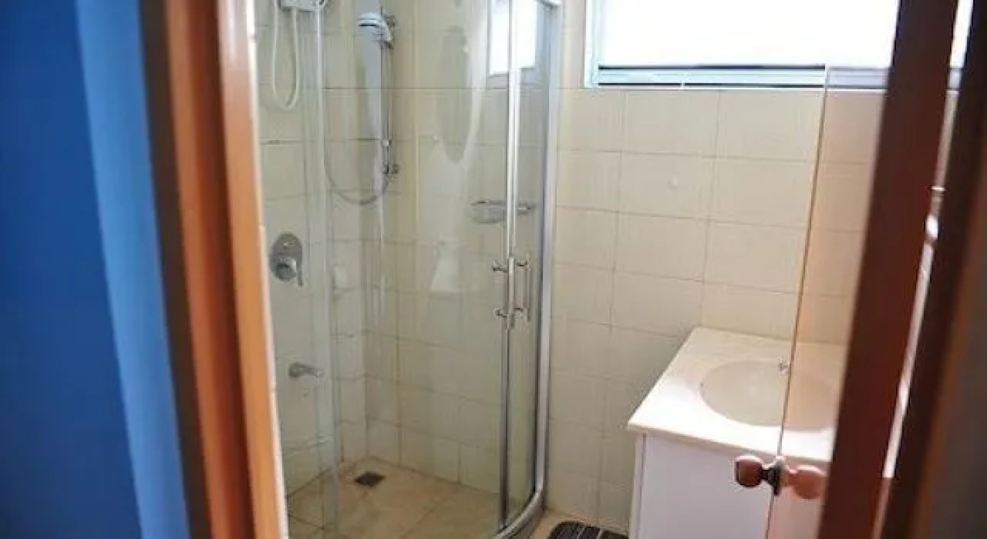 Pura Vida Inn & Tours