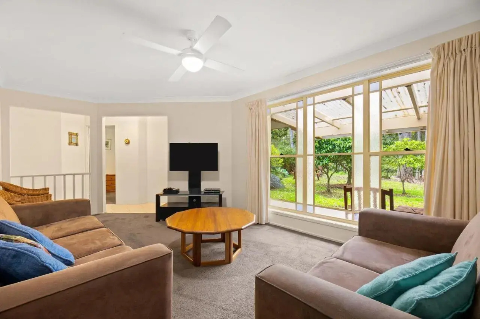 Cherrybush @ Mystery Bay